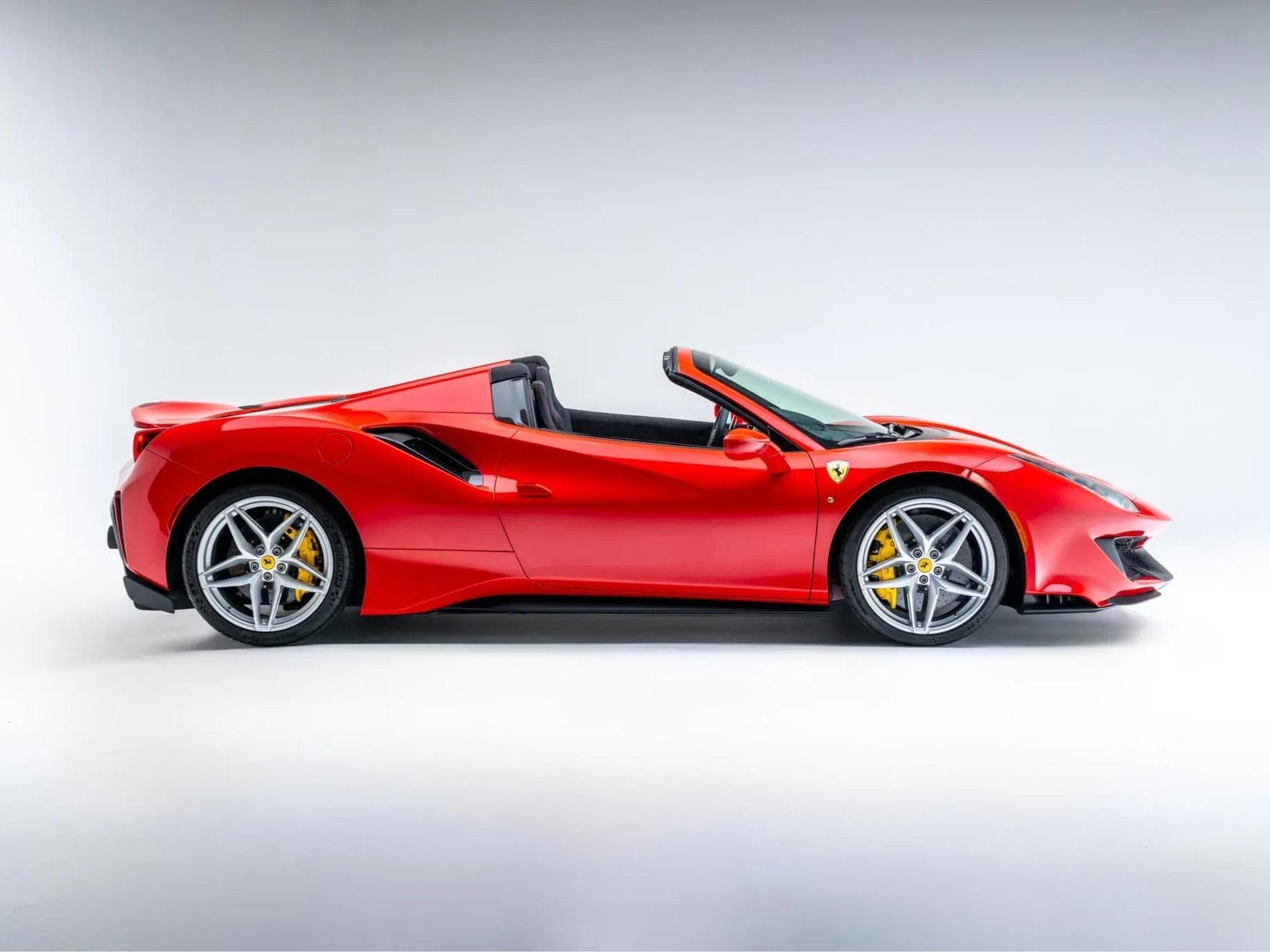 Ferrari 488 Pista (2020) - Photo 1