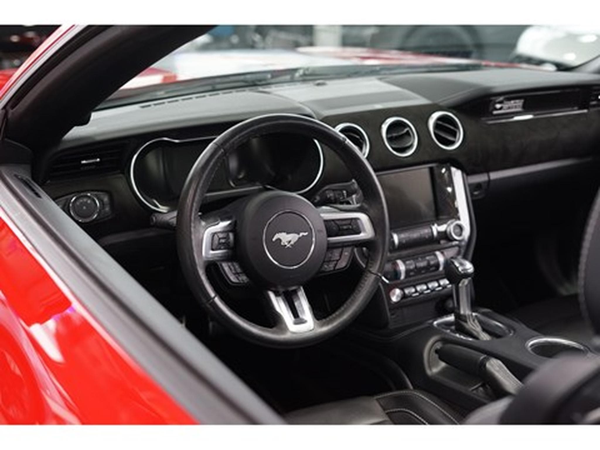 Ford Mustang 5.0Ti V8 GT Cabriolet A10 449cv (2020) - Foto 8