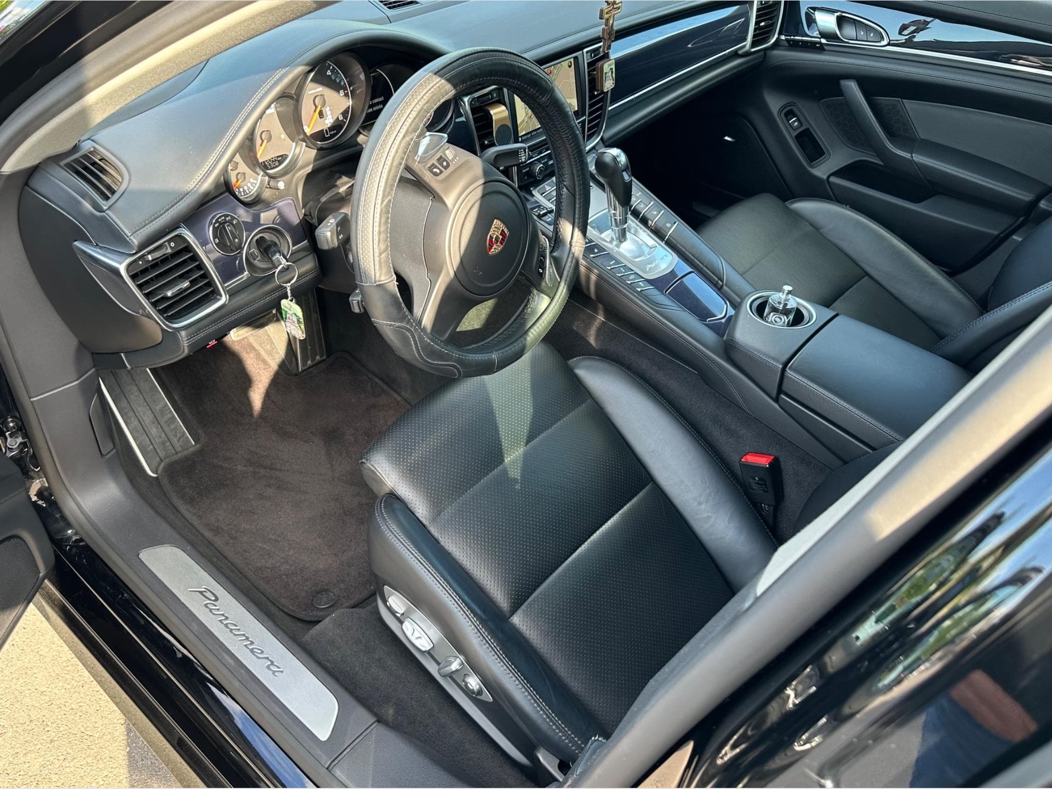 Porsche Panamera (2013) - Photo 3