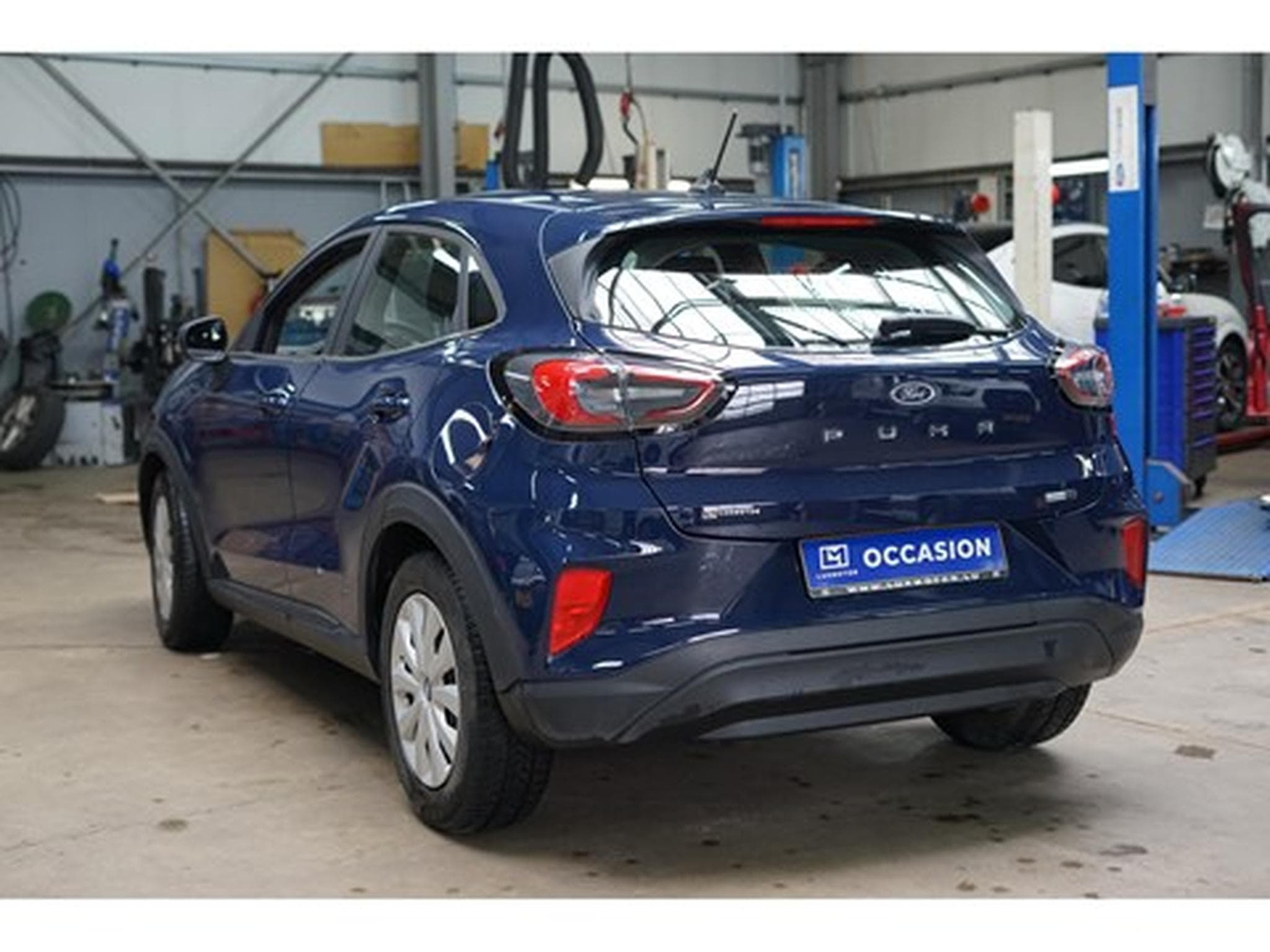 Ford Puma 1.0i Ecoboost mHEV Titanium 125cv M6 (2021) - Foto 4