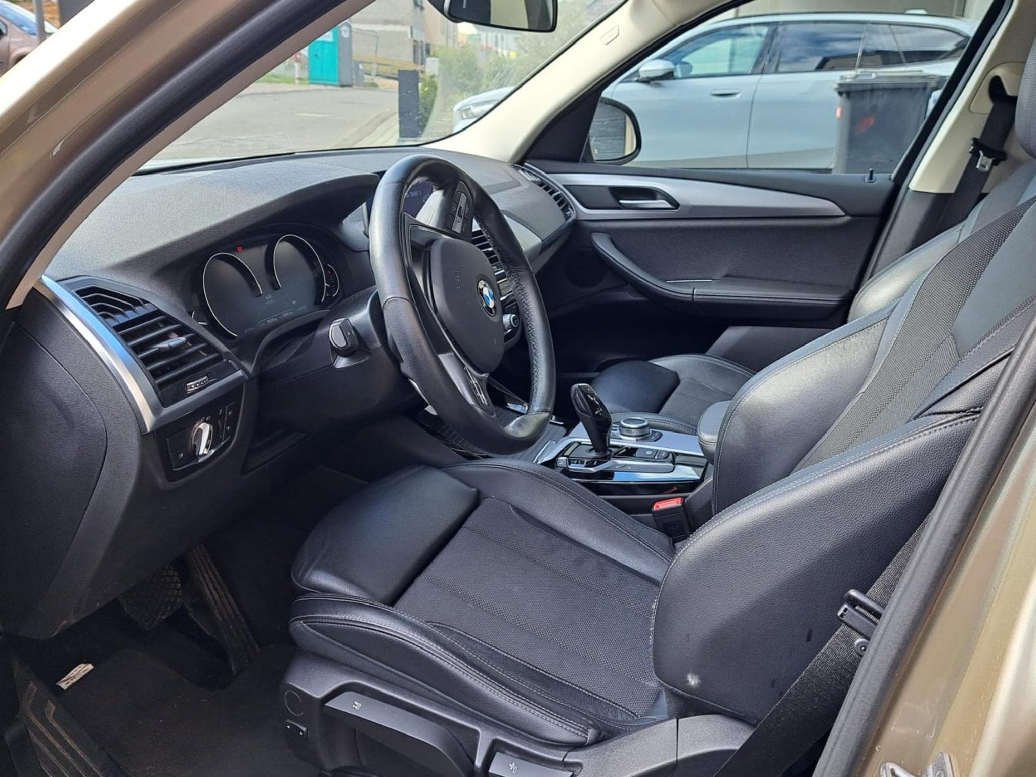 BMW X3 2.0 XDrive (2020) - Photo 3