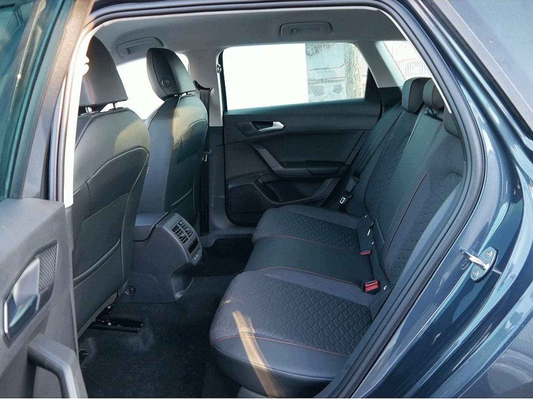 Seat Leon (2026) - Foto 8