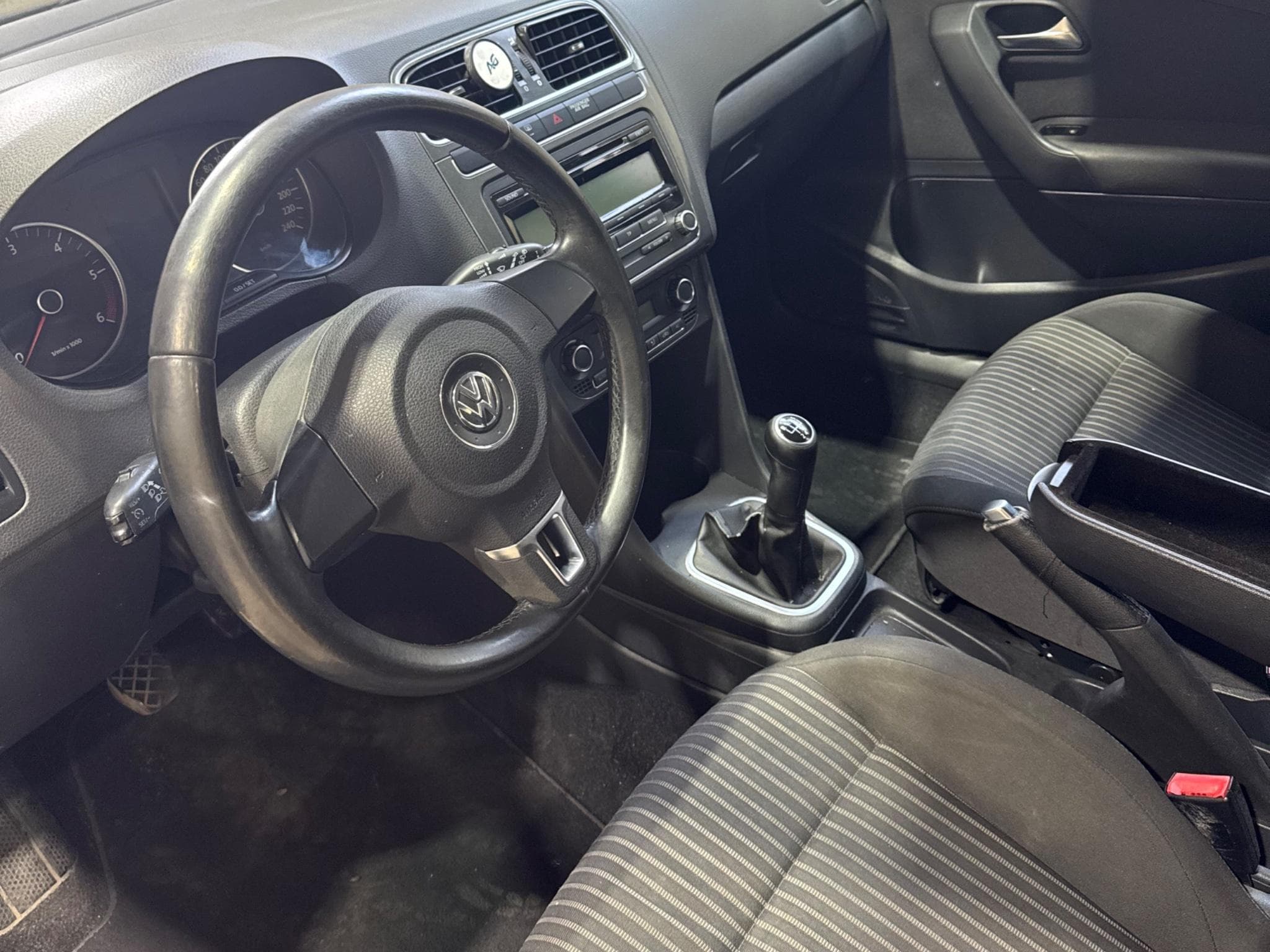 VW Polo Sport (2011) - Photo 3