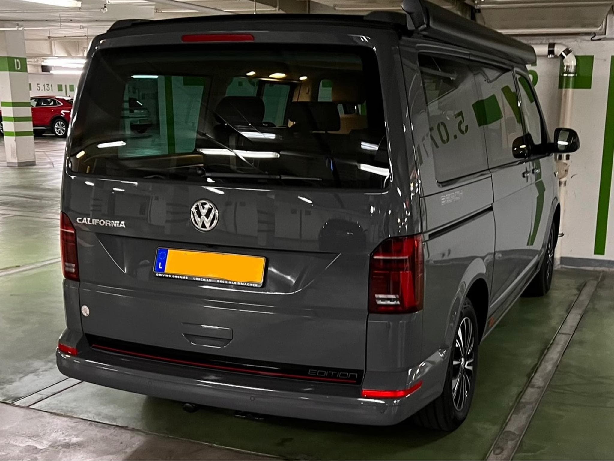 VW California T6.1 Beach Camper (2023) - Photo 2