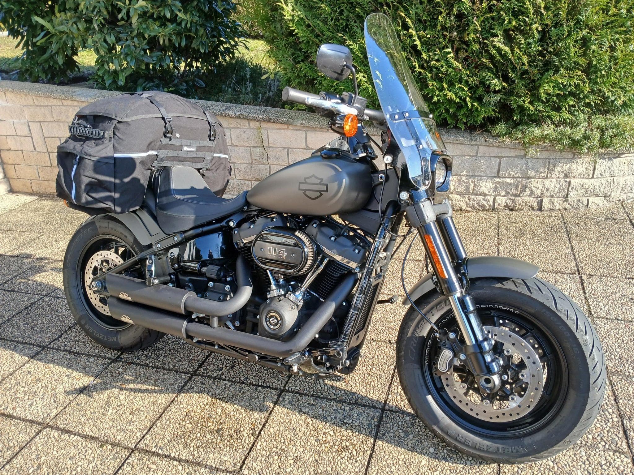 Harley-Davidson Fat Bob 114 - Jekill & Hyde (2018) - Photo 1