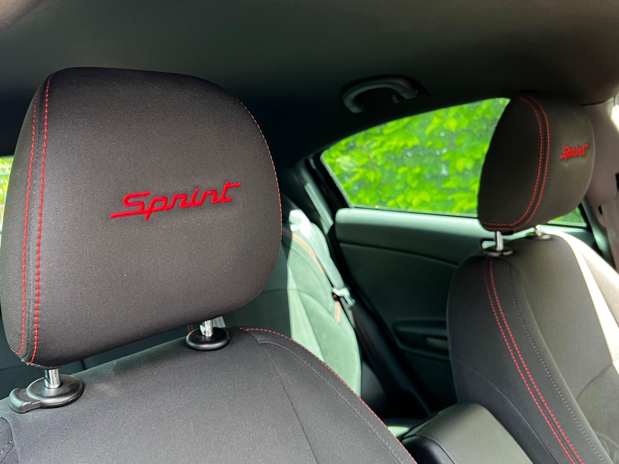 Alfa-Romeo Giulietta Sprint (2015) - Photo 2