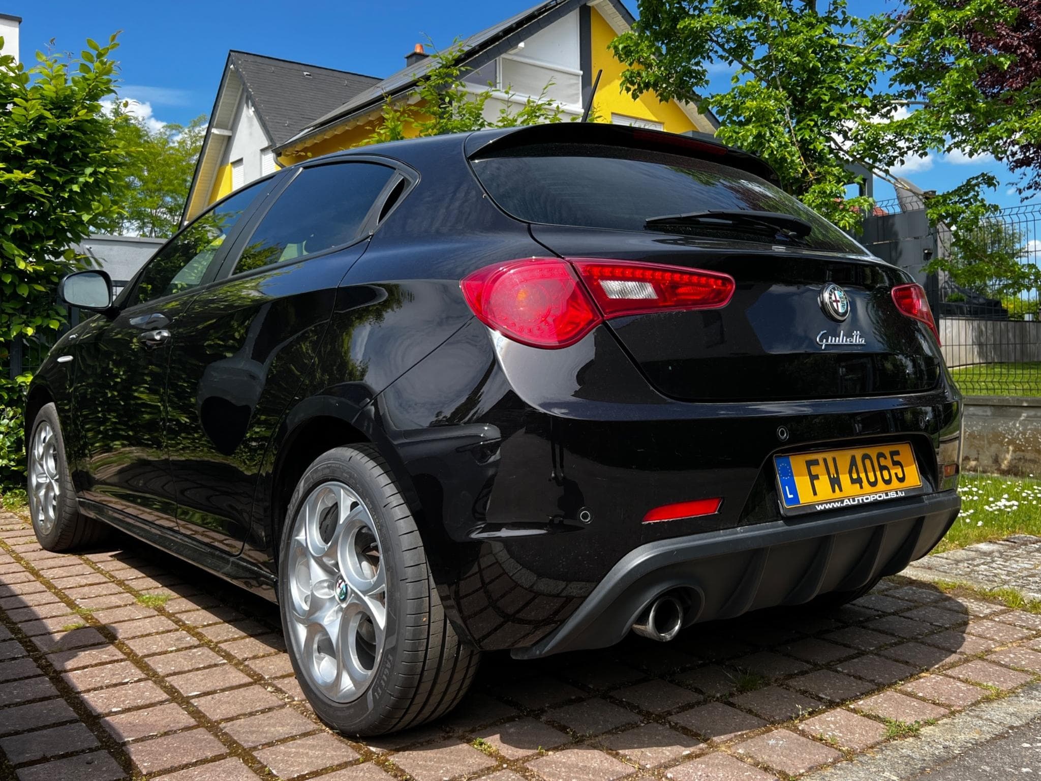 Alfa-Romeo Giulietta Sprint (2015) - Photo 9