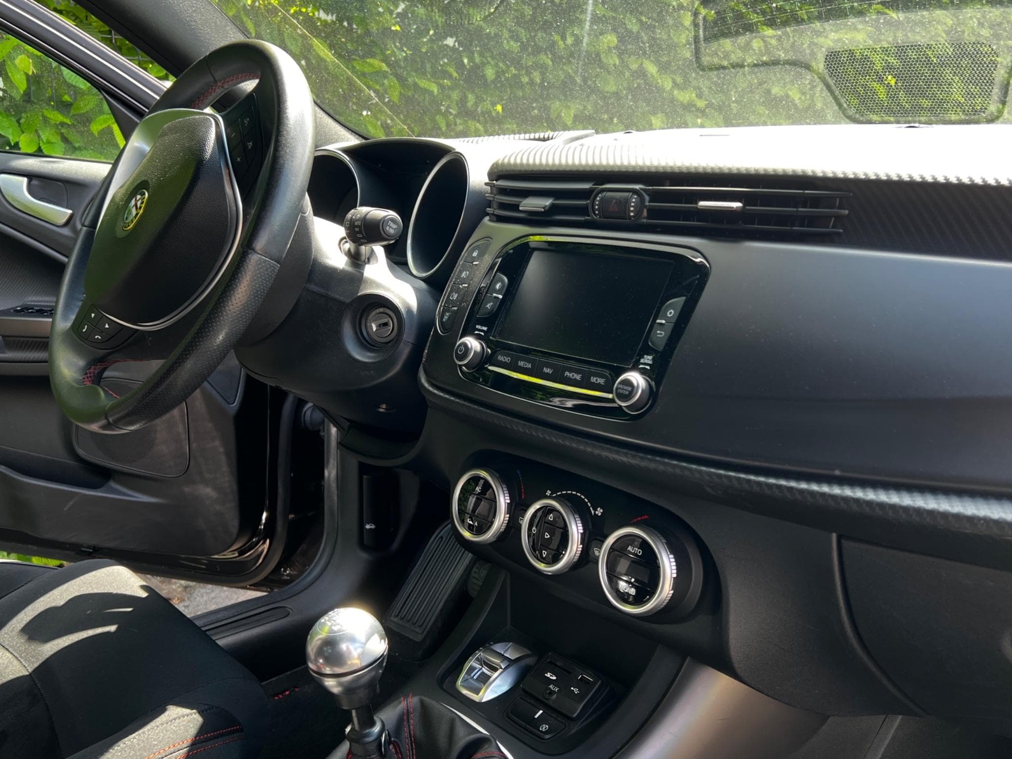 Alfa-Romeo Giulietta Sprint (2015) - Photo 10