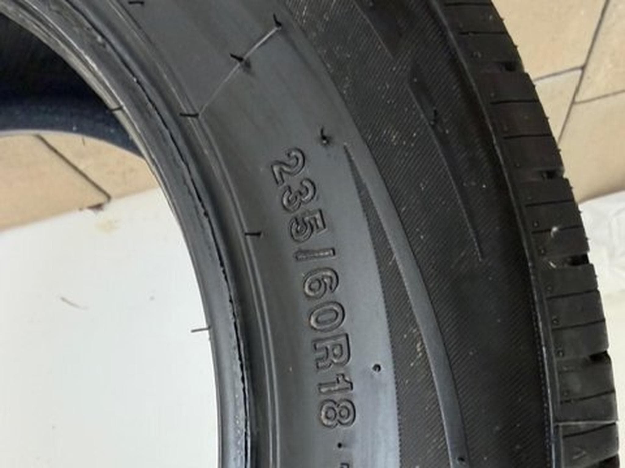 pneus – 18 - Photo 1