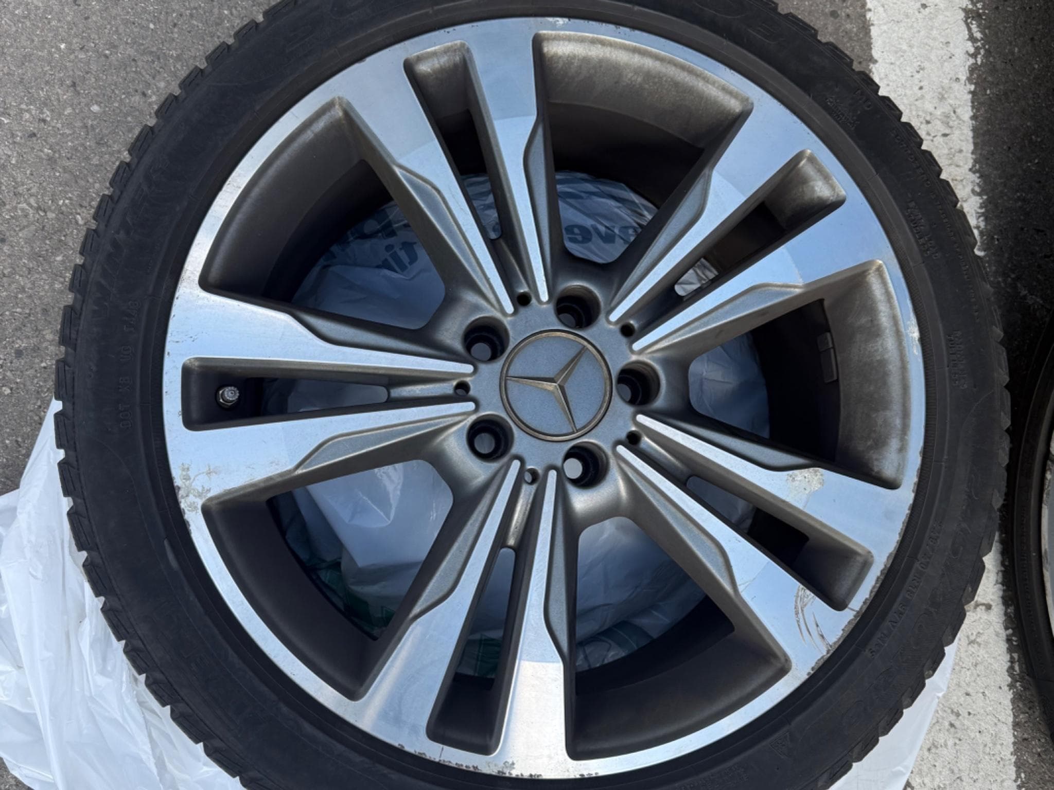 Mercedes E 250 AMG Line 4Matic (2015) - Photo 6
