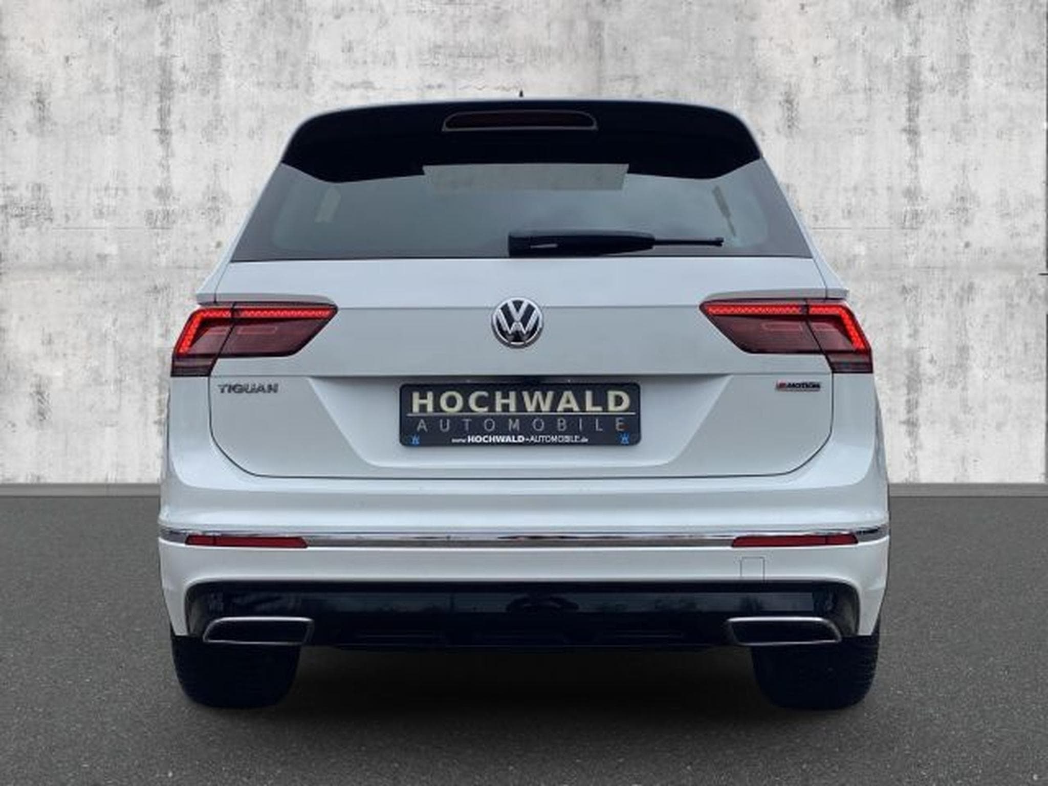 VW Tiguan Tiguan 2.0 TDI DSG Highl. R-Line 4M AHK PANO LED (2018) - Foto 4