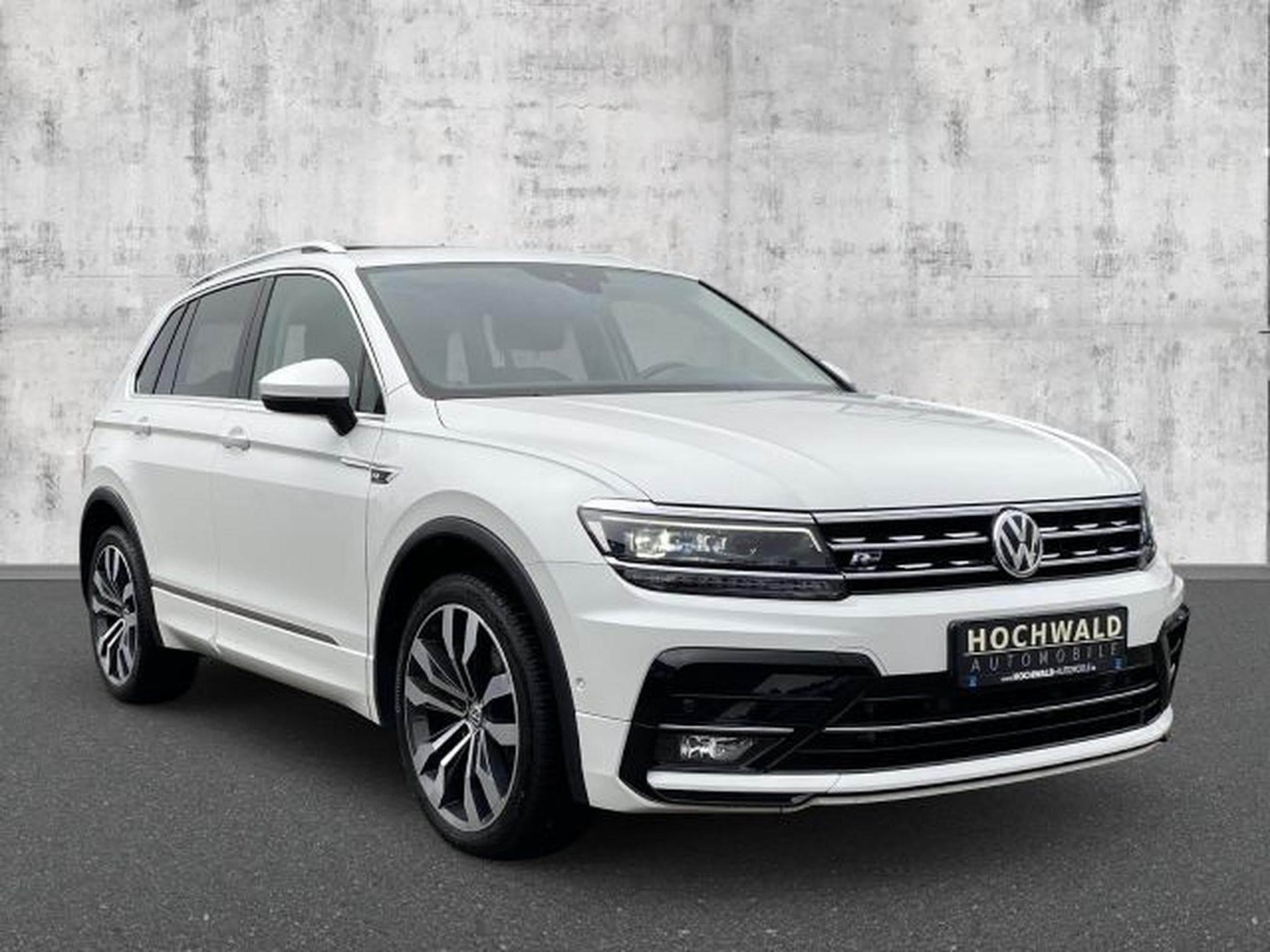 VW Tiguan Tiguan 2.0 TDI DSG Highl. R-Line 4M AHK PANO LED (2018) - Foto 7