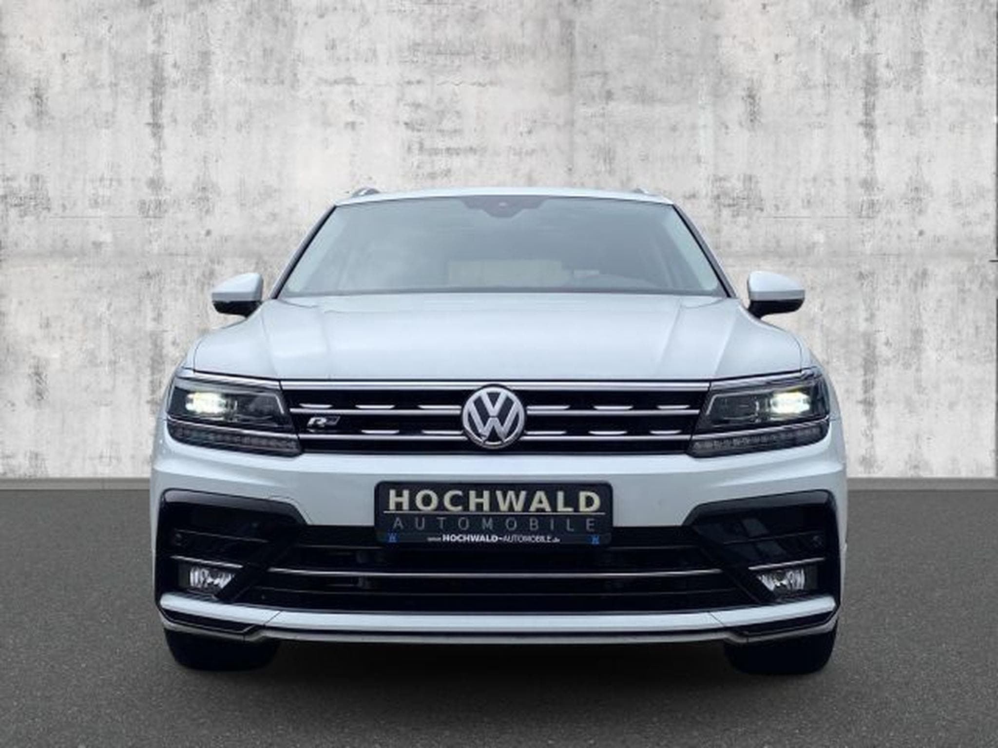 VW Tiguan Tiguan 2.0 TDI DSG Highl. R-Line 4M AHK PANO LED (2018) - Foto 8