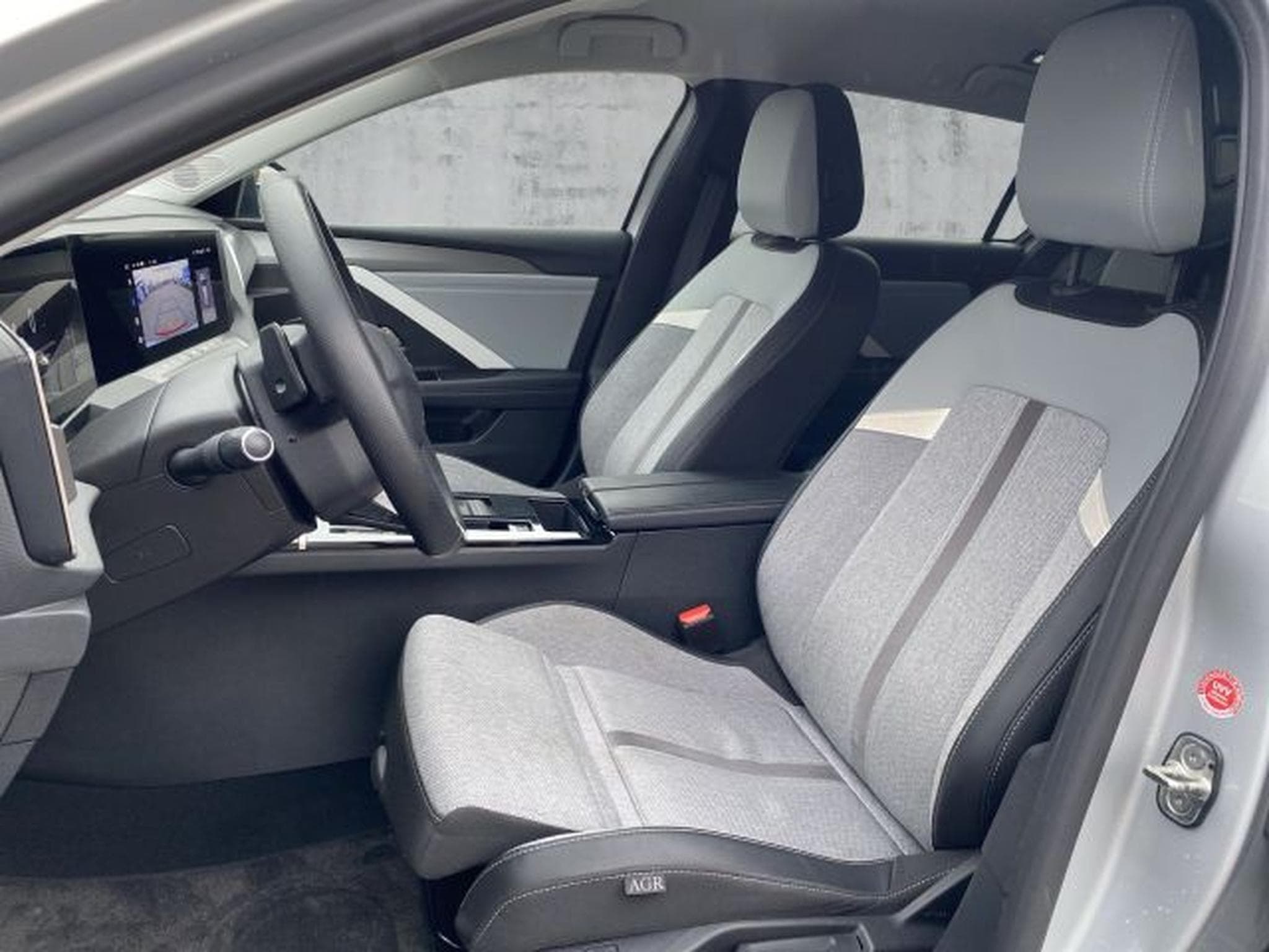 Opel Astra Astra L 1.5 D Elegance 8G-Autom. NAVI LED RFK (2024) - Photo 11