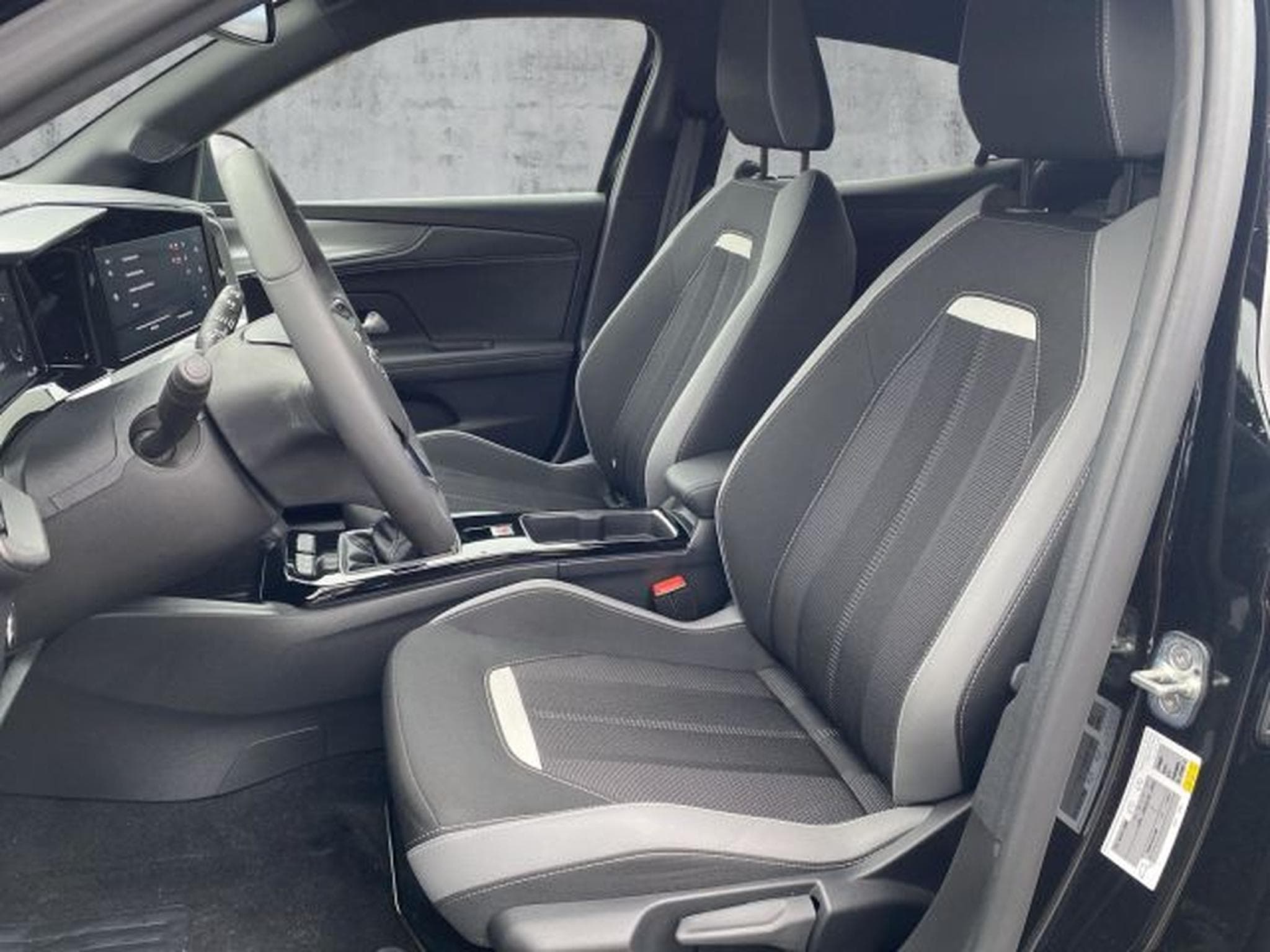 Opel Mokka Mokka GS Line 1.2 NAVI LED RFK 360 SHZG GARANTIE (2024) - Photo 11