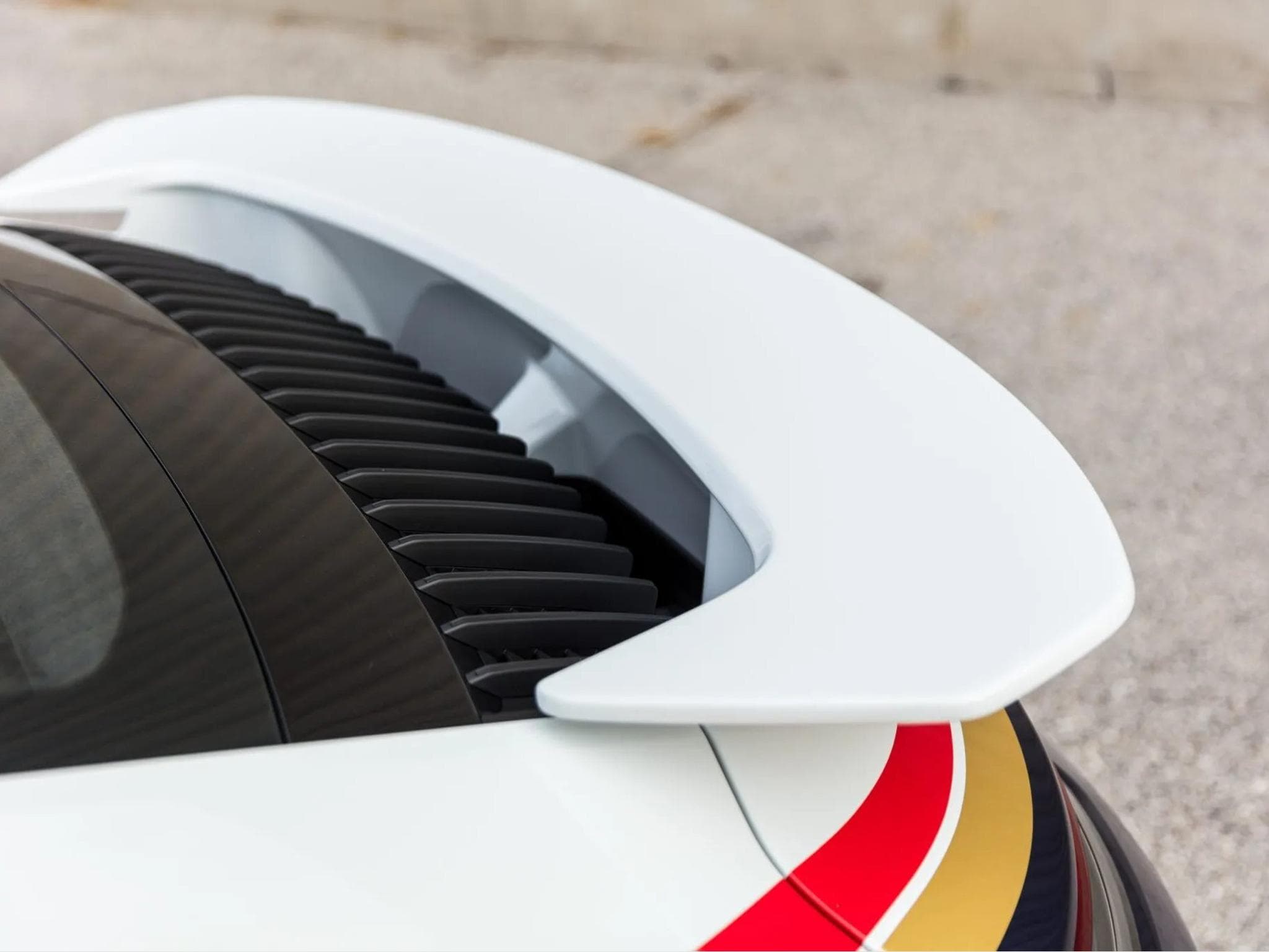 Porsche 911 Dakar (2024) - Photo 2