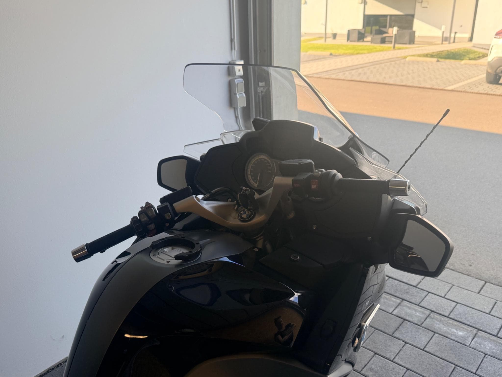 BMW R r 1200 RT (2018) - Photo 6