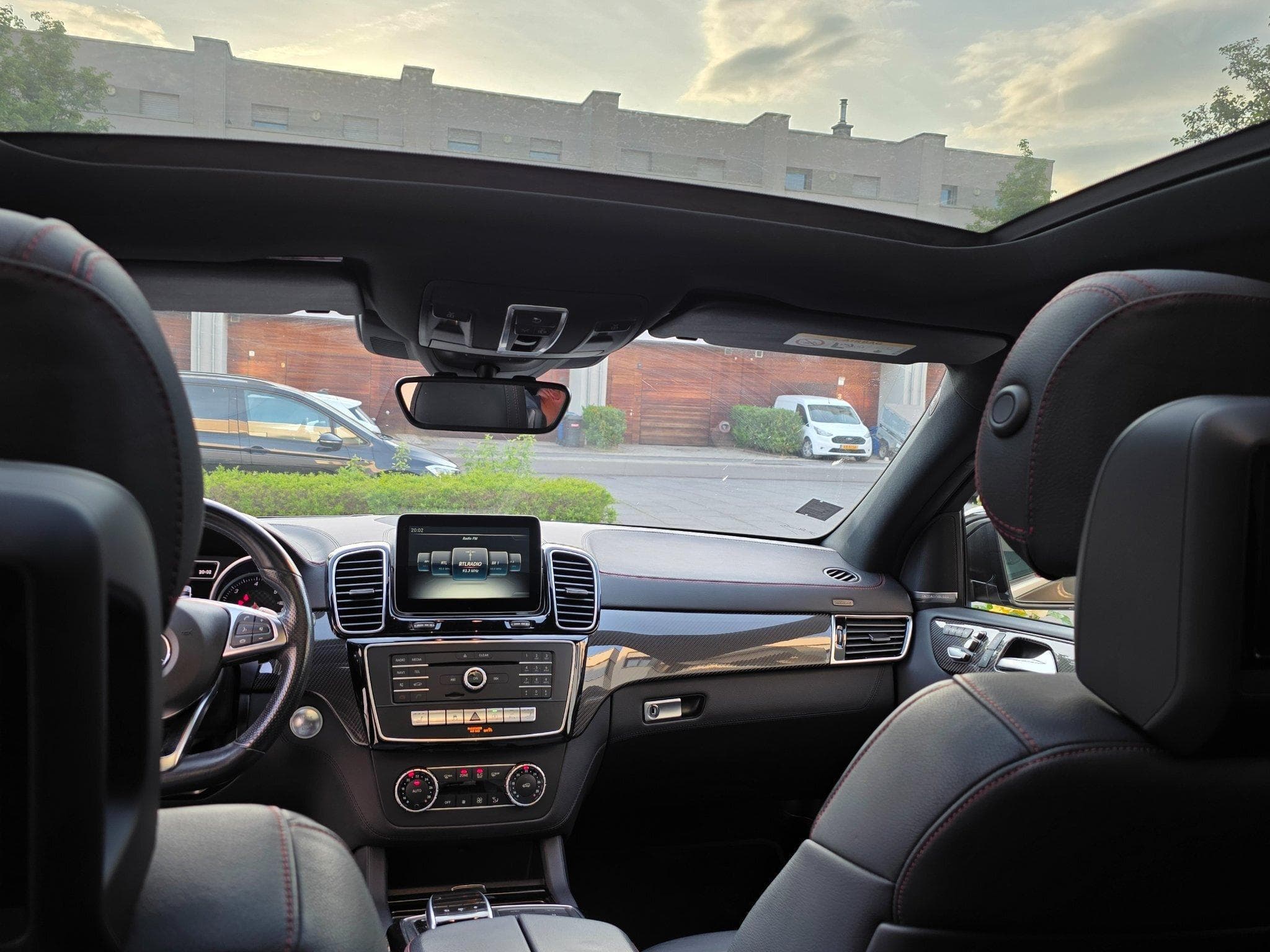 Mercedes GLE 350 S-line (2018) - Photo 2