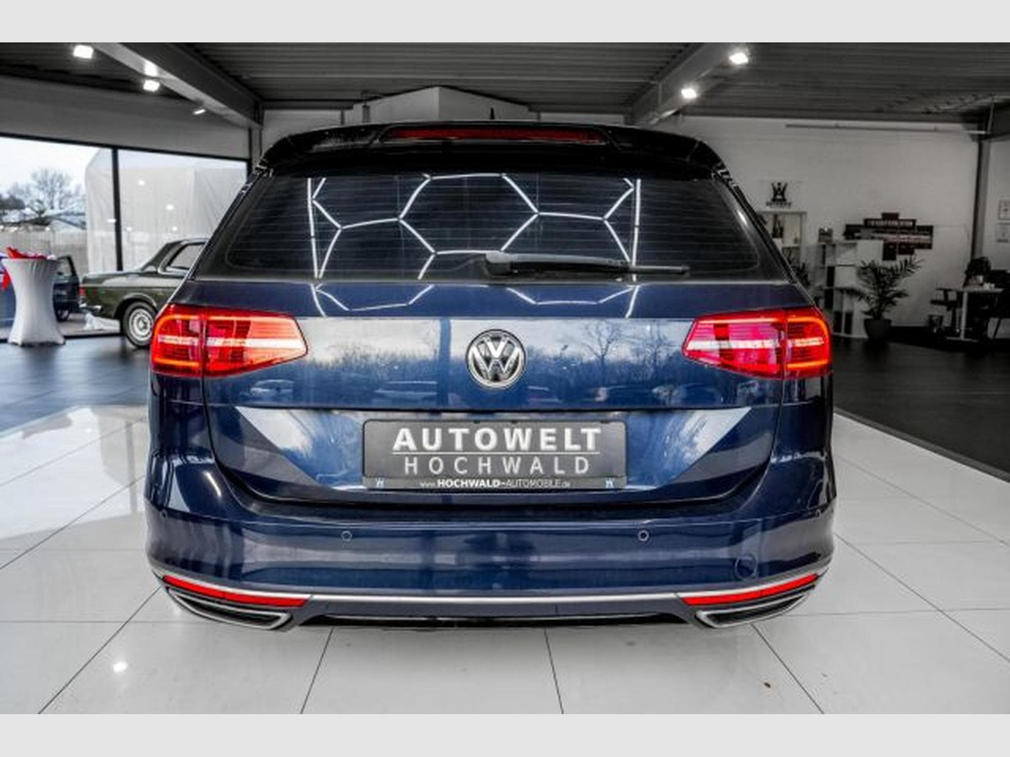 VW Passat Passat 2.0 TDI Highl. 2x R-Line NAVI AHK LED ACC (2016) - Photo 7