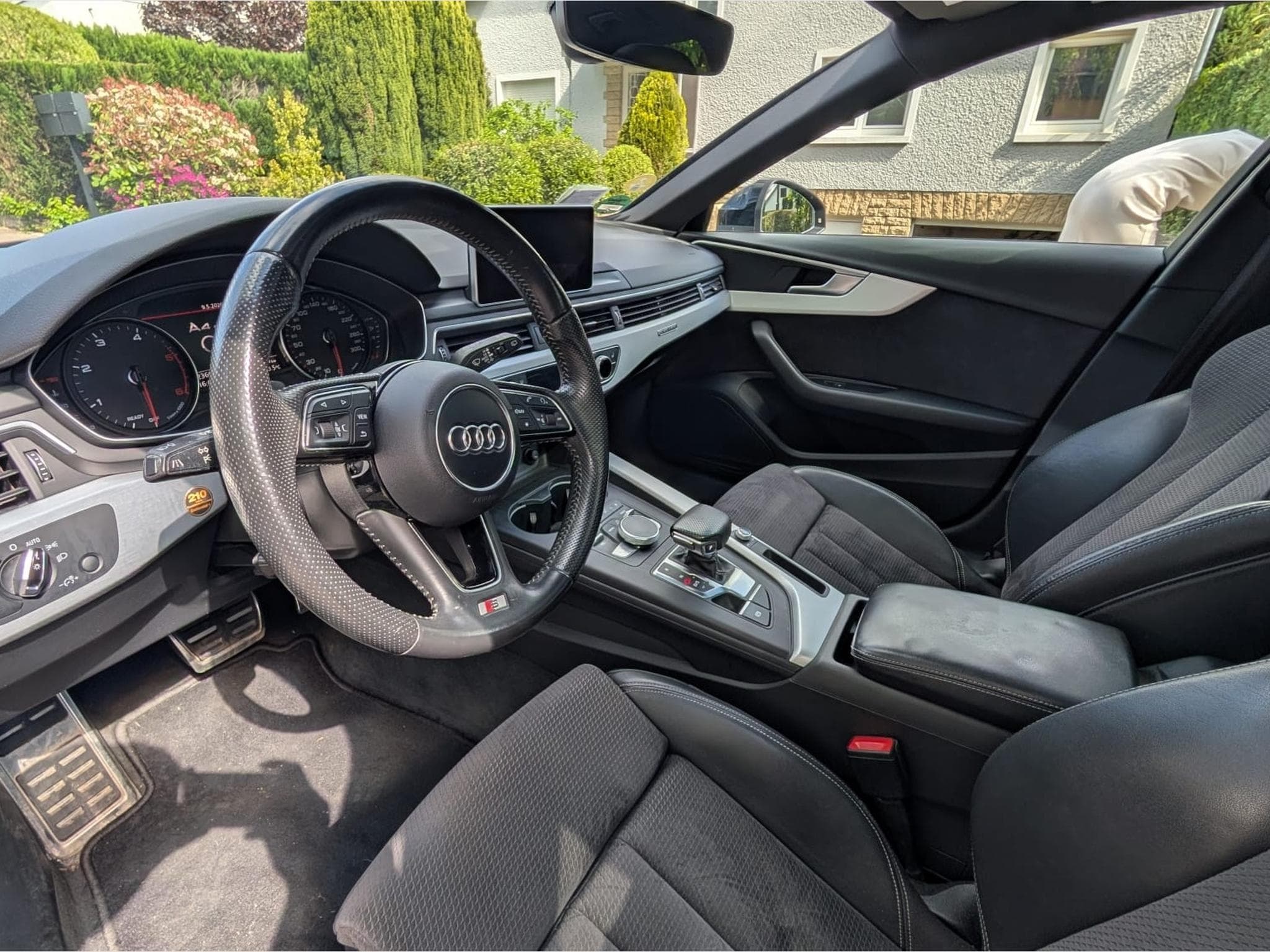 Audi A4 3.0 TDI, 272hp, quattro, S-line (2016) - Photo 3
