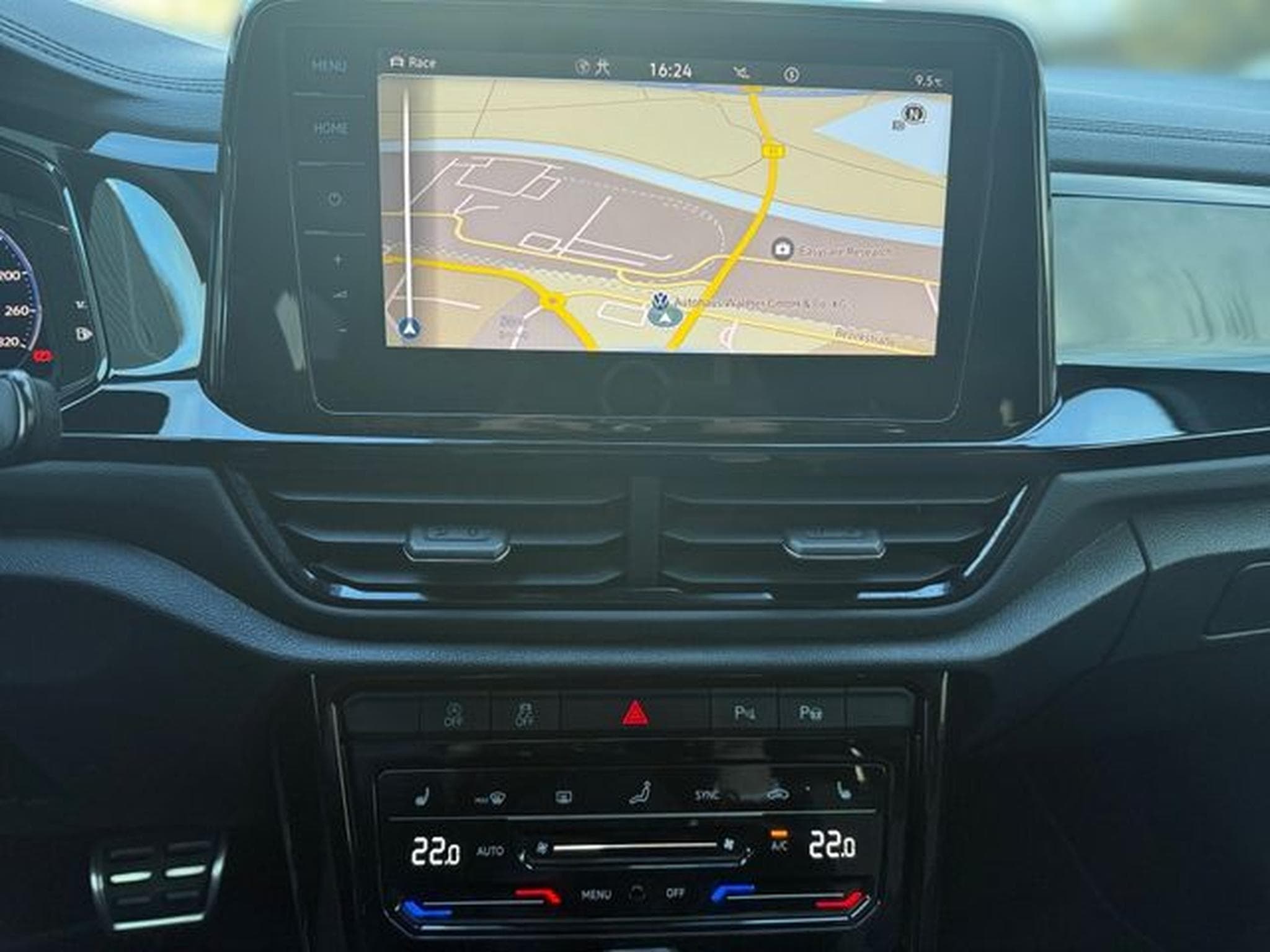 VW T-Roc T-Roc R 4Motion (2023) - Photo 11