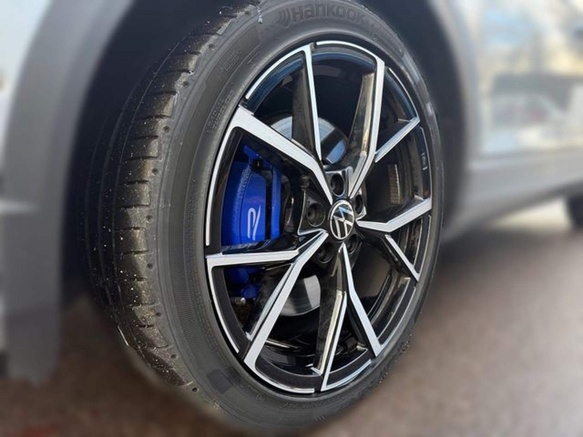 VW T-Roc T-Roc R 4Motion (2023) - Photo 5