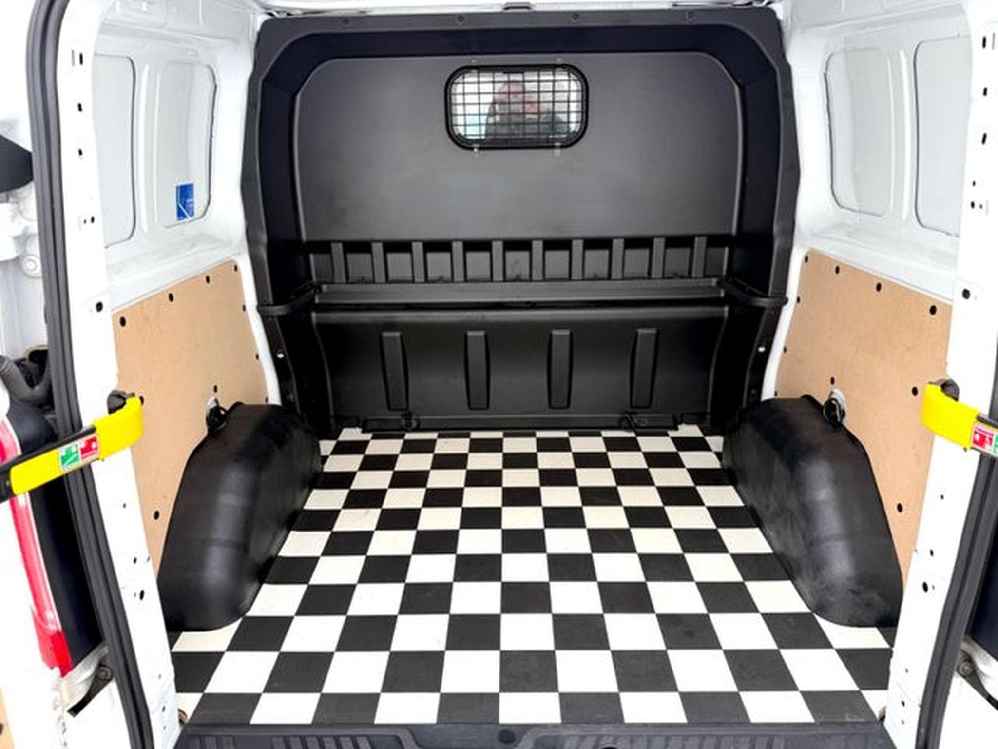 Ford Transit Transit/Tourneo Custom Titanium MS-RT (2021) - Foto 14