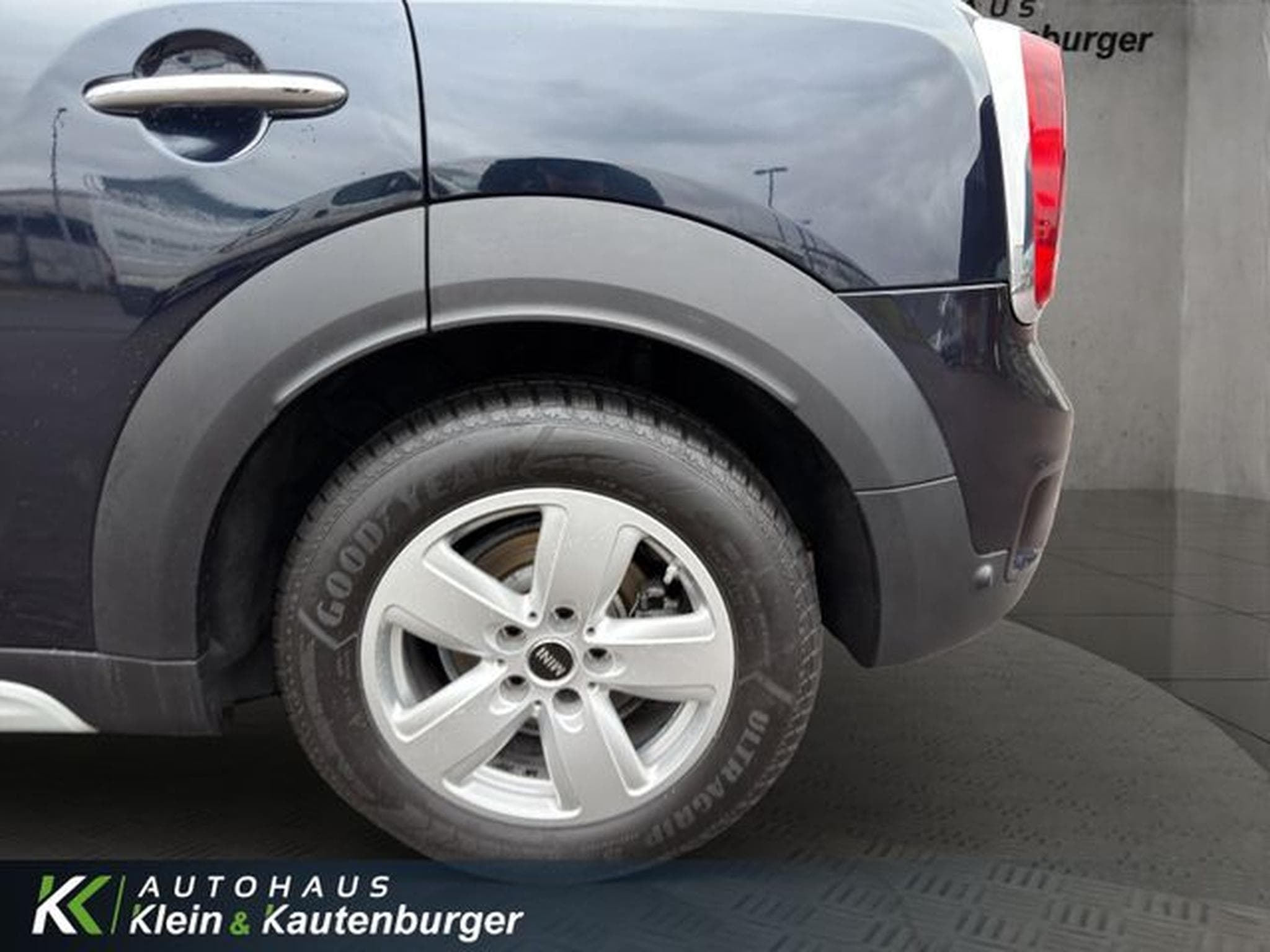 MINI Countryman COUNTRYMAN Cooper +NAVI+EINPARKHILFE (2020) - Photo 10