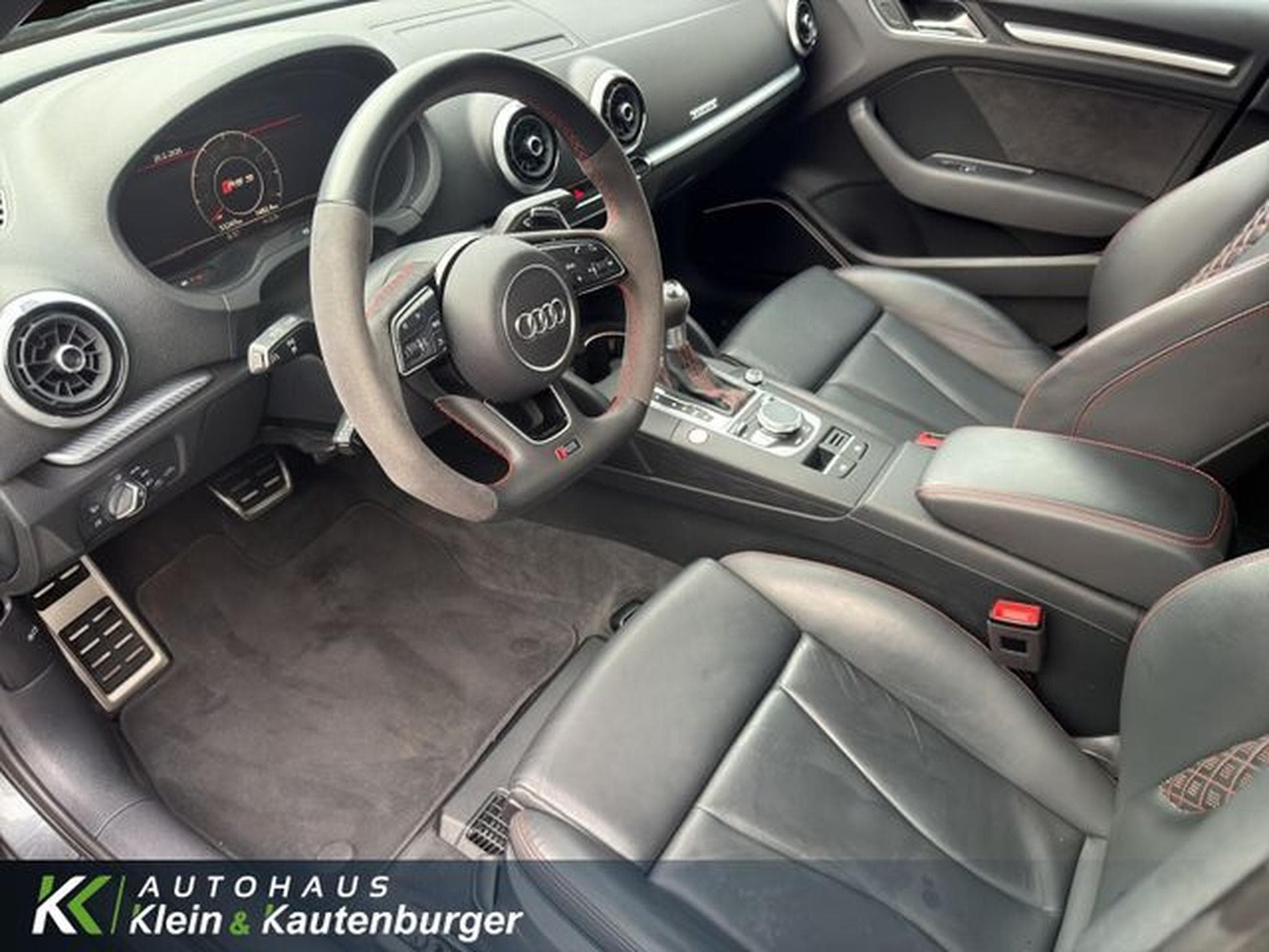 Audi RS3 RS 3 Limo 2.5 TFSI quattro +RS SPORTSITZE+B&amp;O (2020) - Photo 11