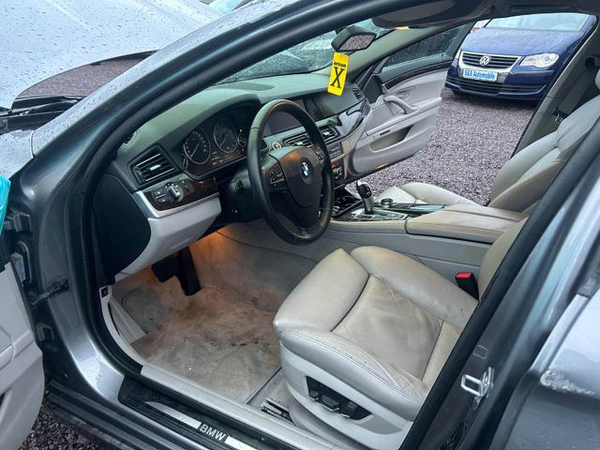 BMW 528 528 i Lim. xDrive *Autom.*Navi*Bi-Xenon*UNFALL* (2013) - Photo 10