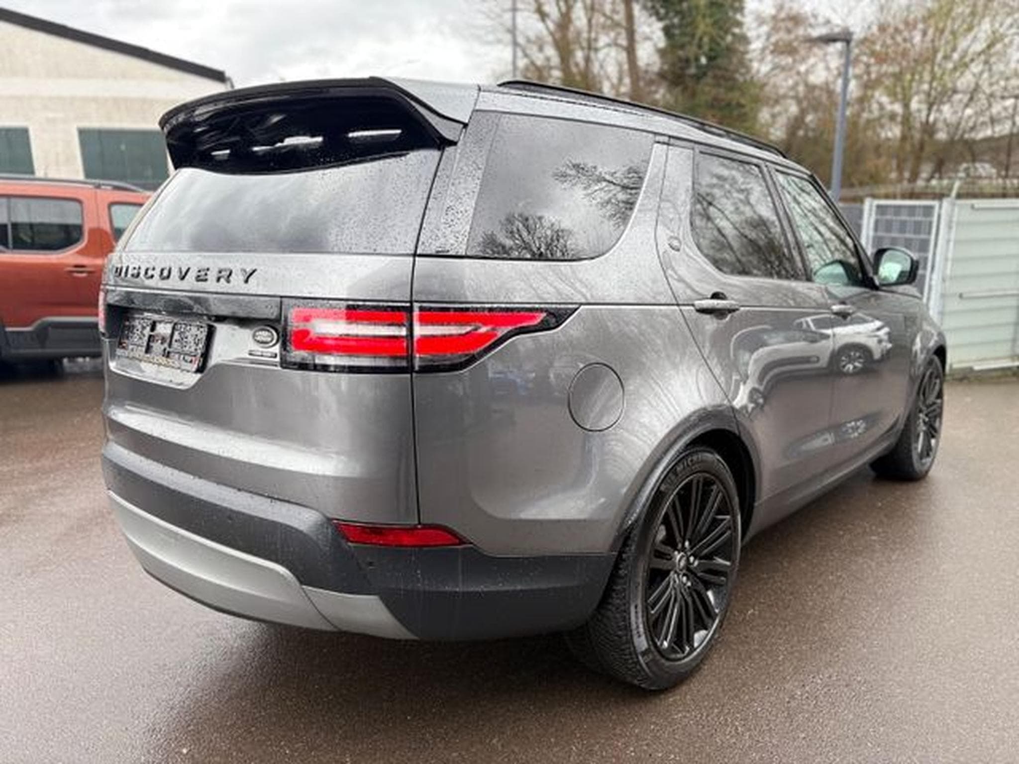 Land-Rover Discovery DISCOVERY 5 HSE Si6*LED*NAVI*LEDER*PANORAMA* (2017) - Photo 6