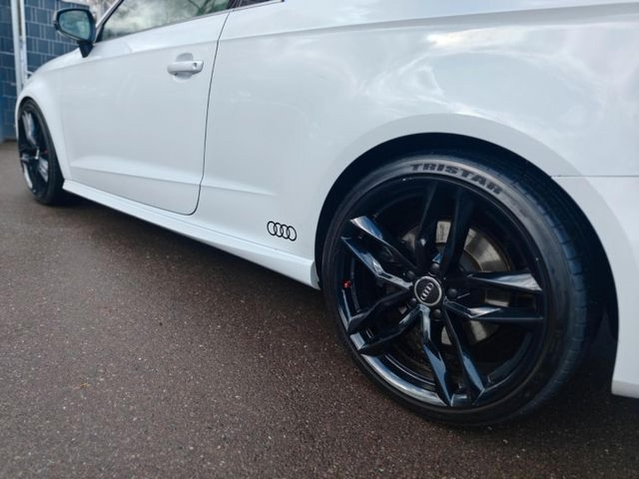 Audi S3 S3 2.0 TFSI *PANORAMA*B&amp;O*MAGNETIC RIDE*LEDER* (2013) - Foto 10