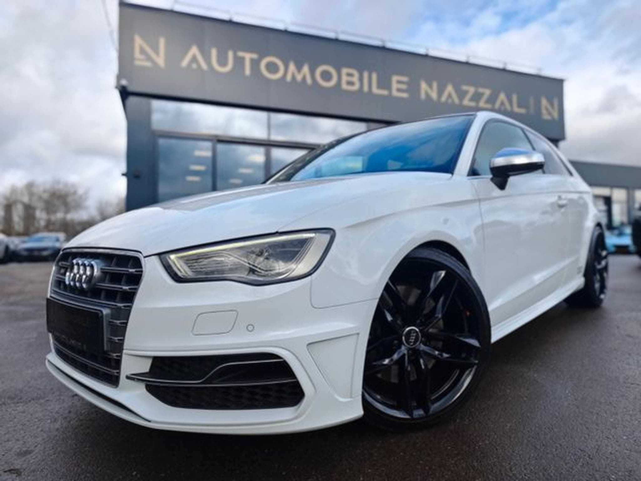 Audi S3 S3 2.0 TFSI *PANORAMA*B&amp;O*MAGNETIC RIDE*LEDER* (2013) - Foto 12