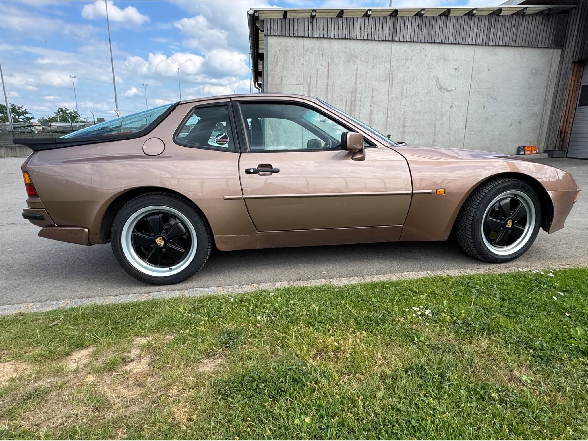Porsche 944 2.5 163ch (1988) - Photo 6