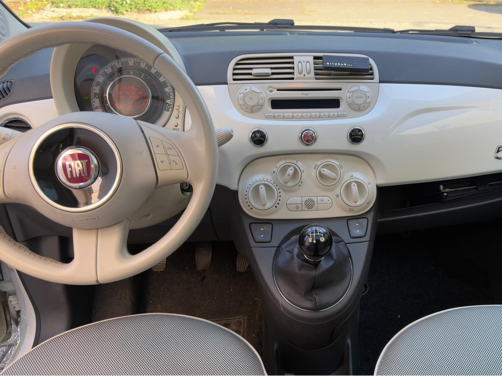 Fiat 500 (2010) - Photo 2