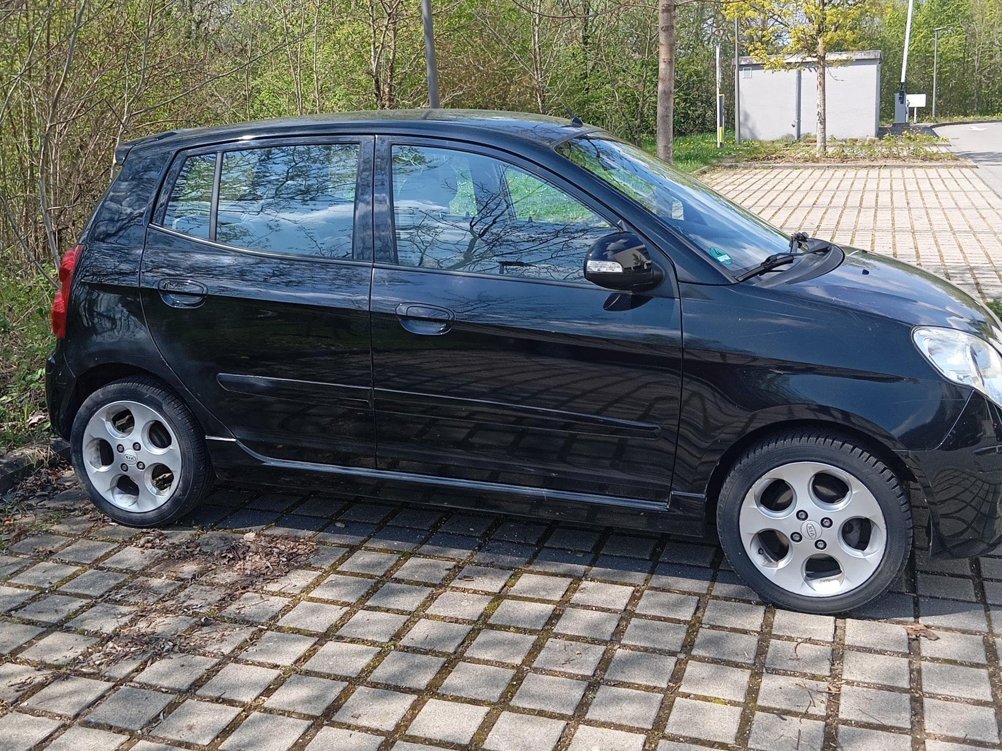 Kia Picanto (2010) - Photo 2