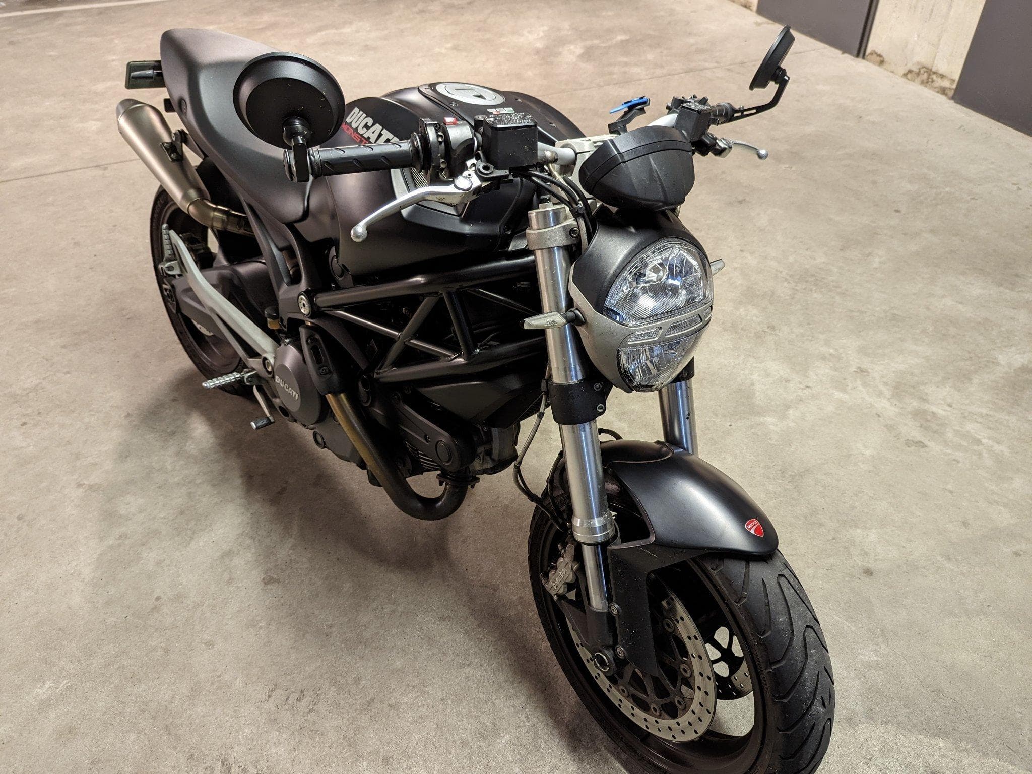 Ducati Monster 696 (2012) - Photo 2