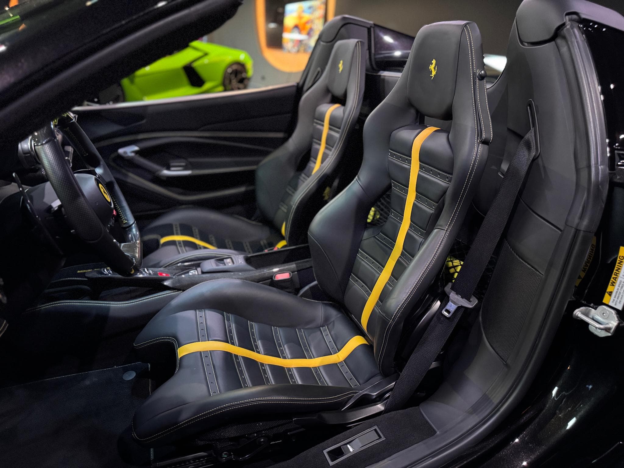 Ferrari F8 Spider Novitec (2023) - Photo 4
