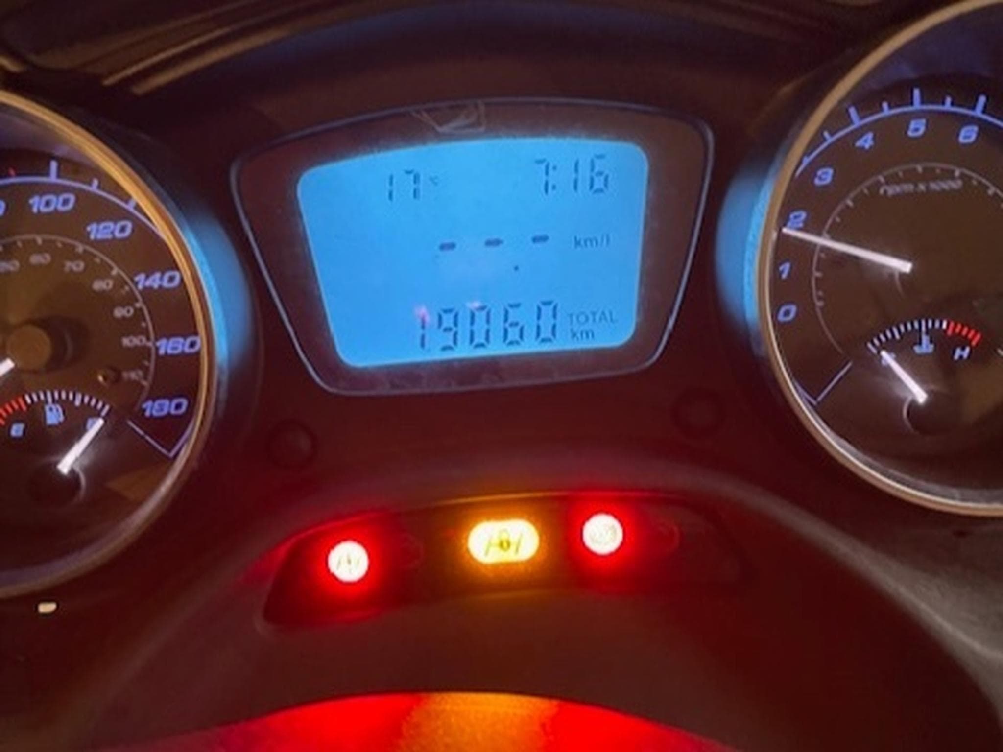 Piaggio MP3 500 LT ABS (2017) - Photo 2