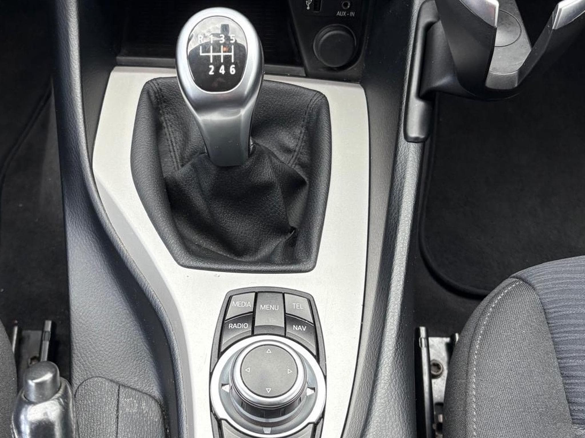 BMW X1 xDrive18d (2014) - Photo 12