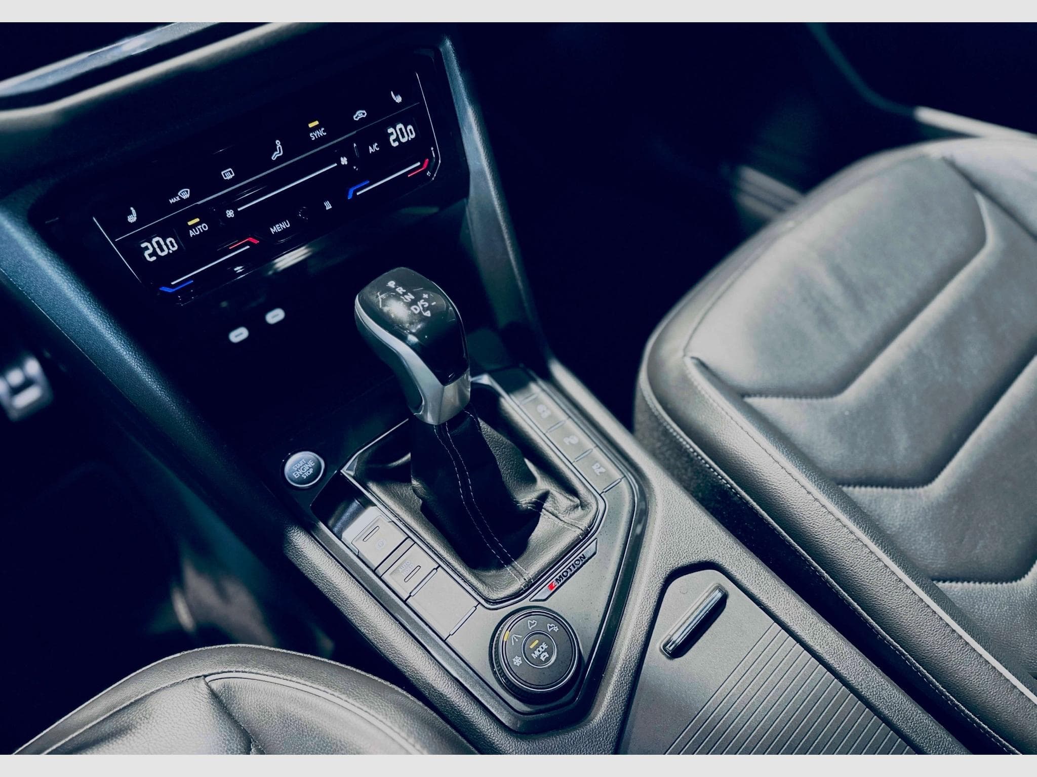 VW Tiguan TIGUAN R-LINE TSI 4MOTION DSG (2021) - Photo 9