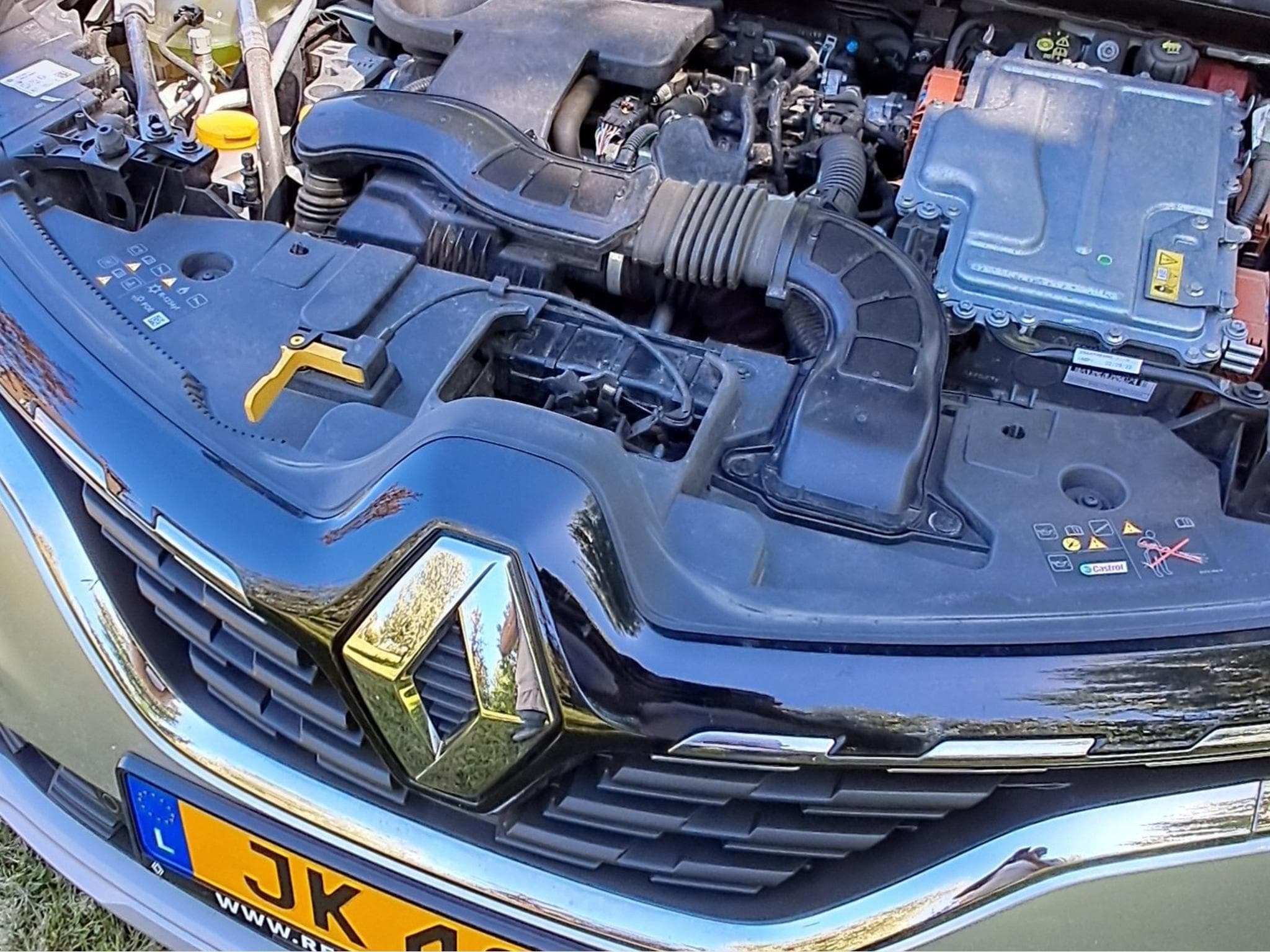 Renault Captur 1.6 E-TECH PLUG-IN HYBRID (2023) - Foto 14