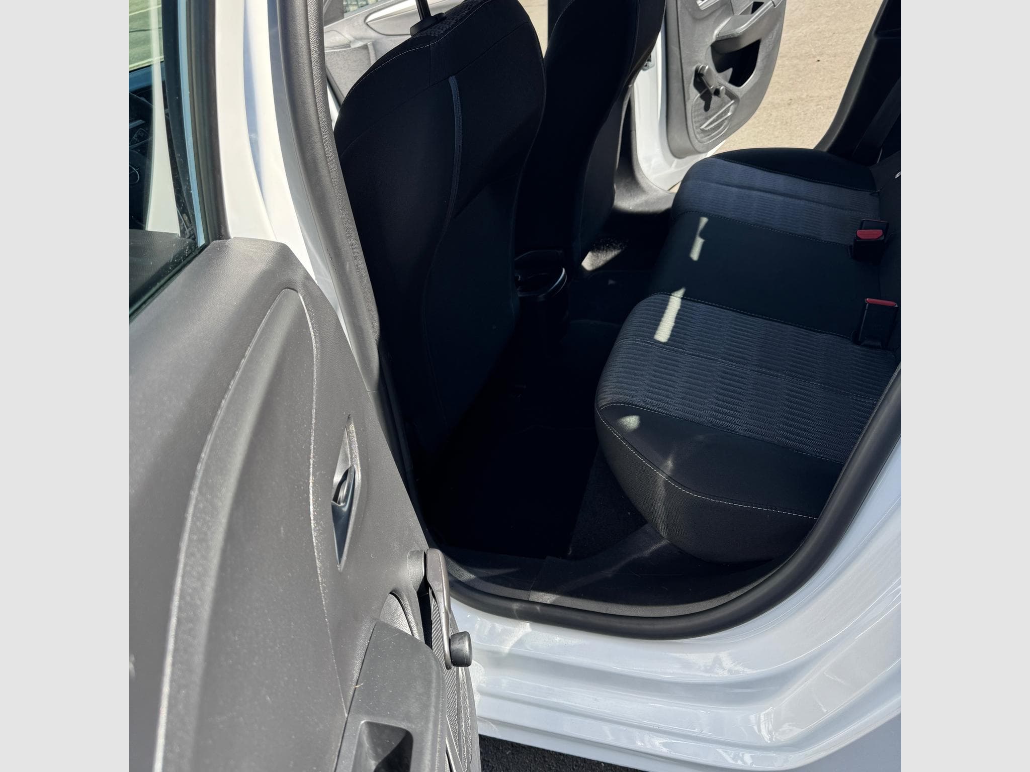 Opel Corsa 1,2 I EDITION (2022) - Foto 15