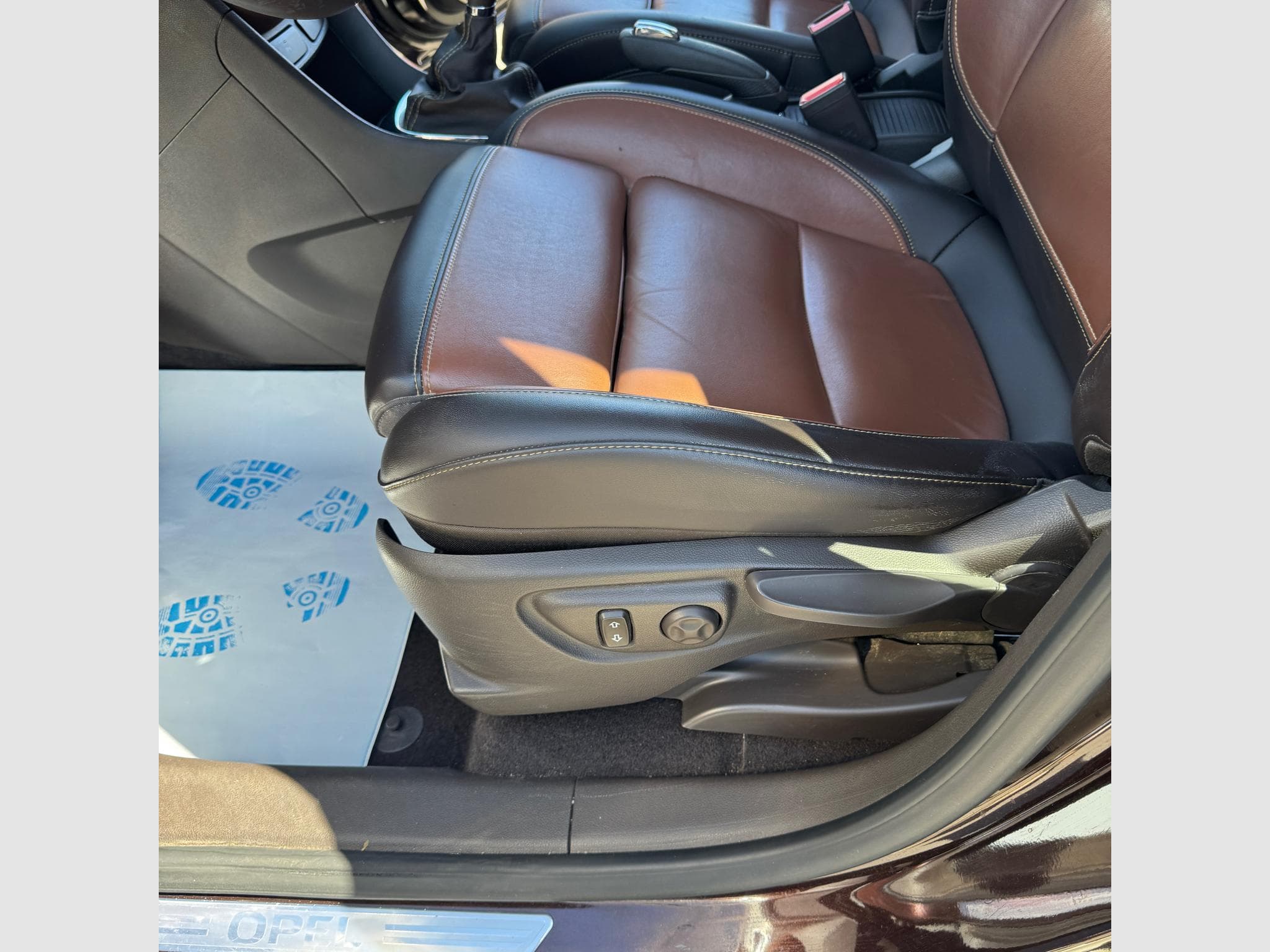 Opel Mokka 1,6 CDTI ECOFLEX (2016) - Photo 11