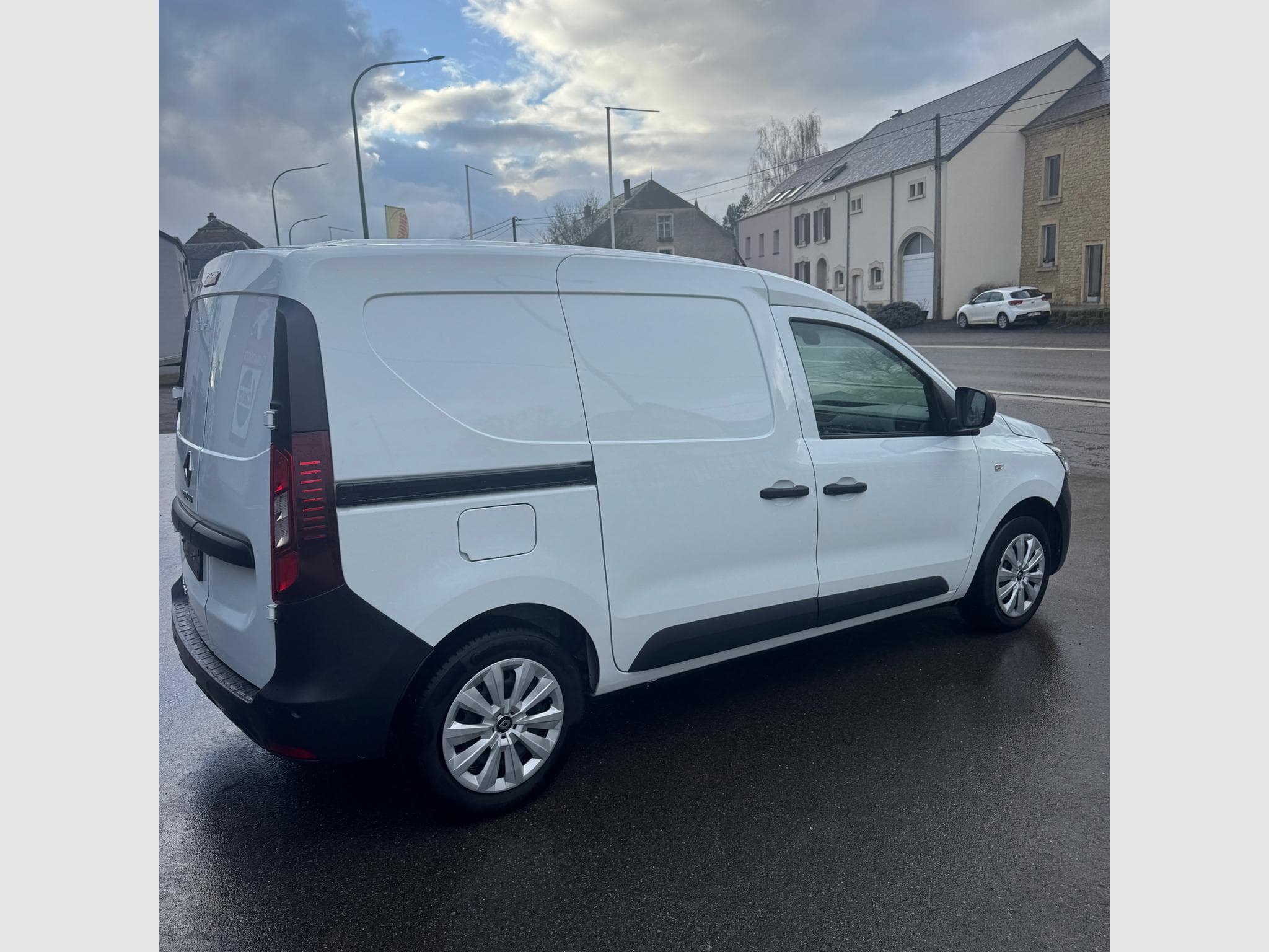 Renault Express 1,5 BLUE ECOLEALER COMFORT (2022) - Foto 4