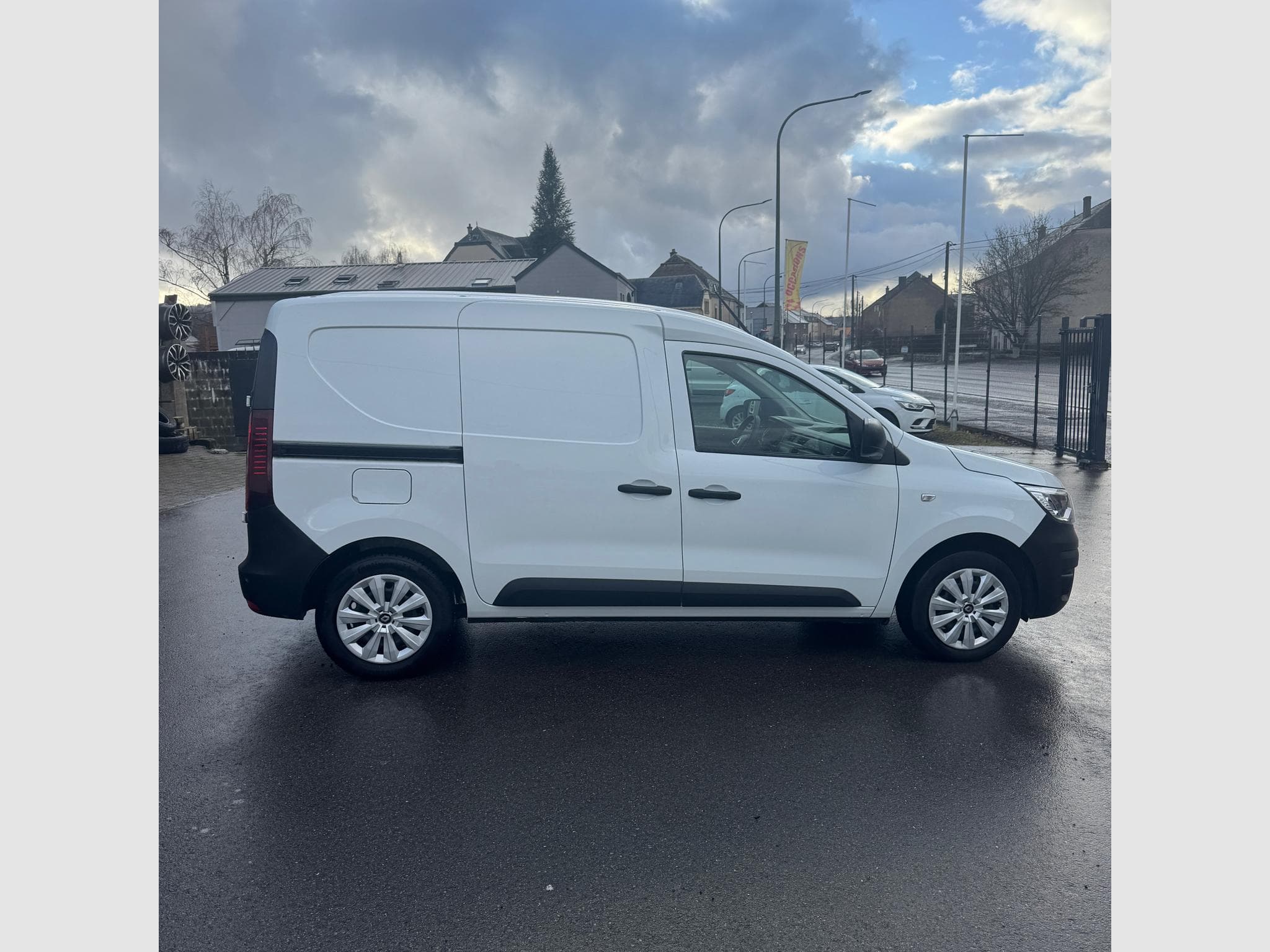 Renault Express 1,5 BLUE ECOLEALER COMFORT (2022) - Foto 8