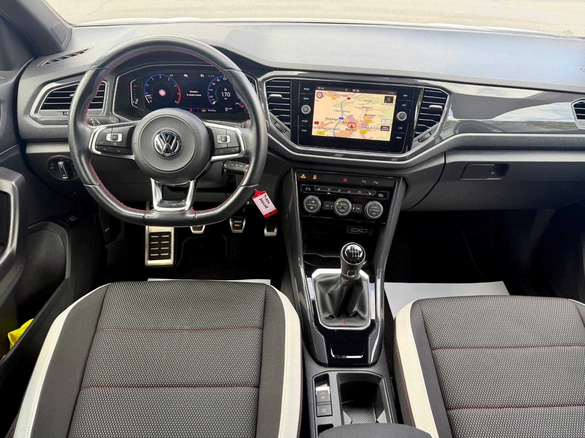 VW T-Roc 1.5 TSI 150 Sport (2019) - Photo 8
