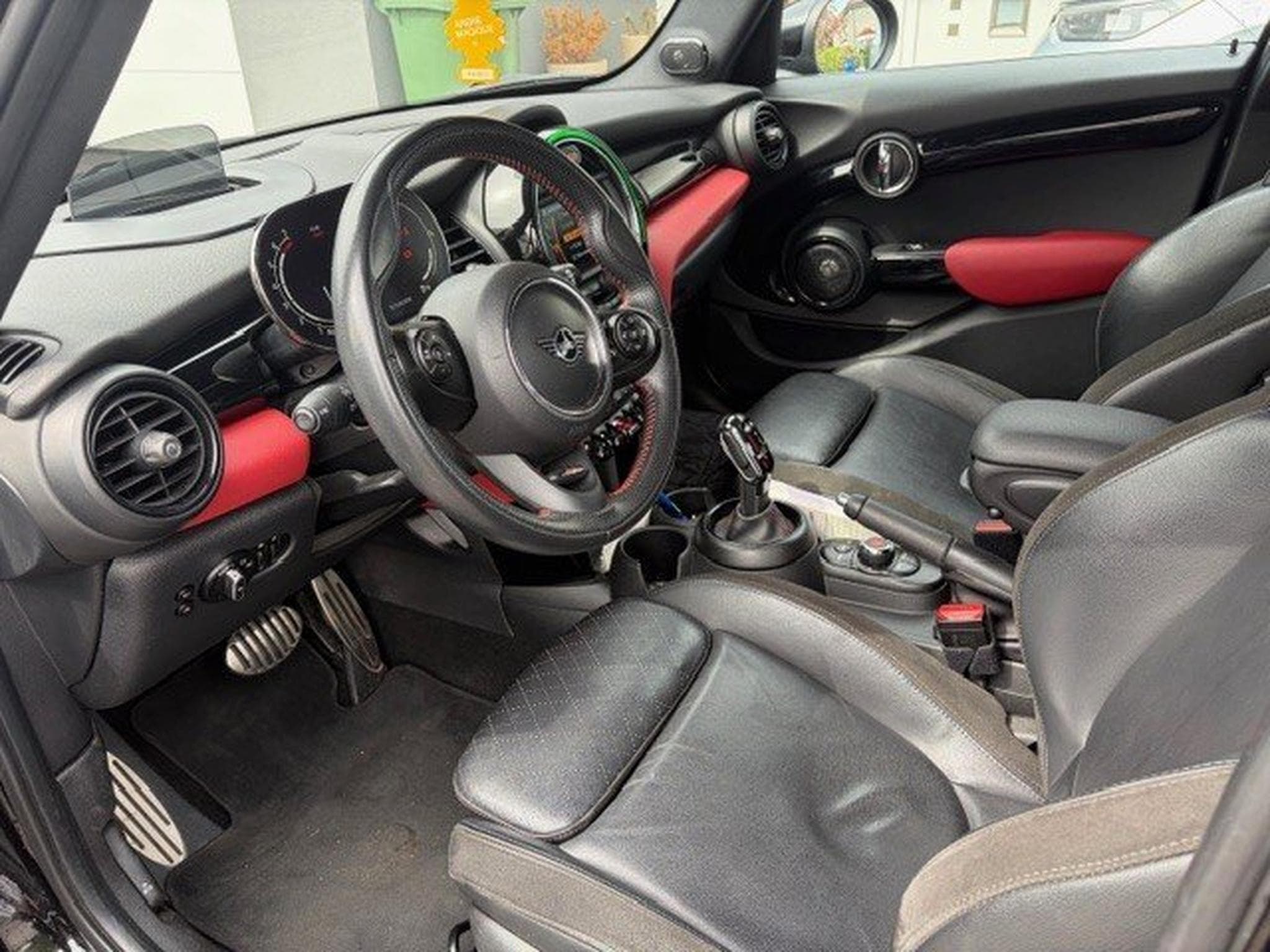 Mini Cooper S (2020) - Photo 2
