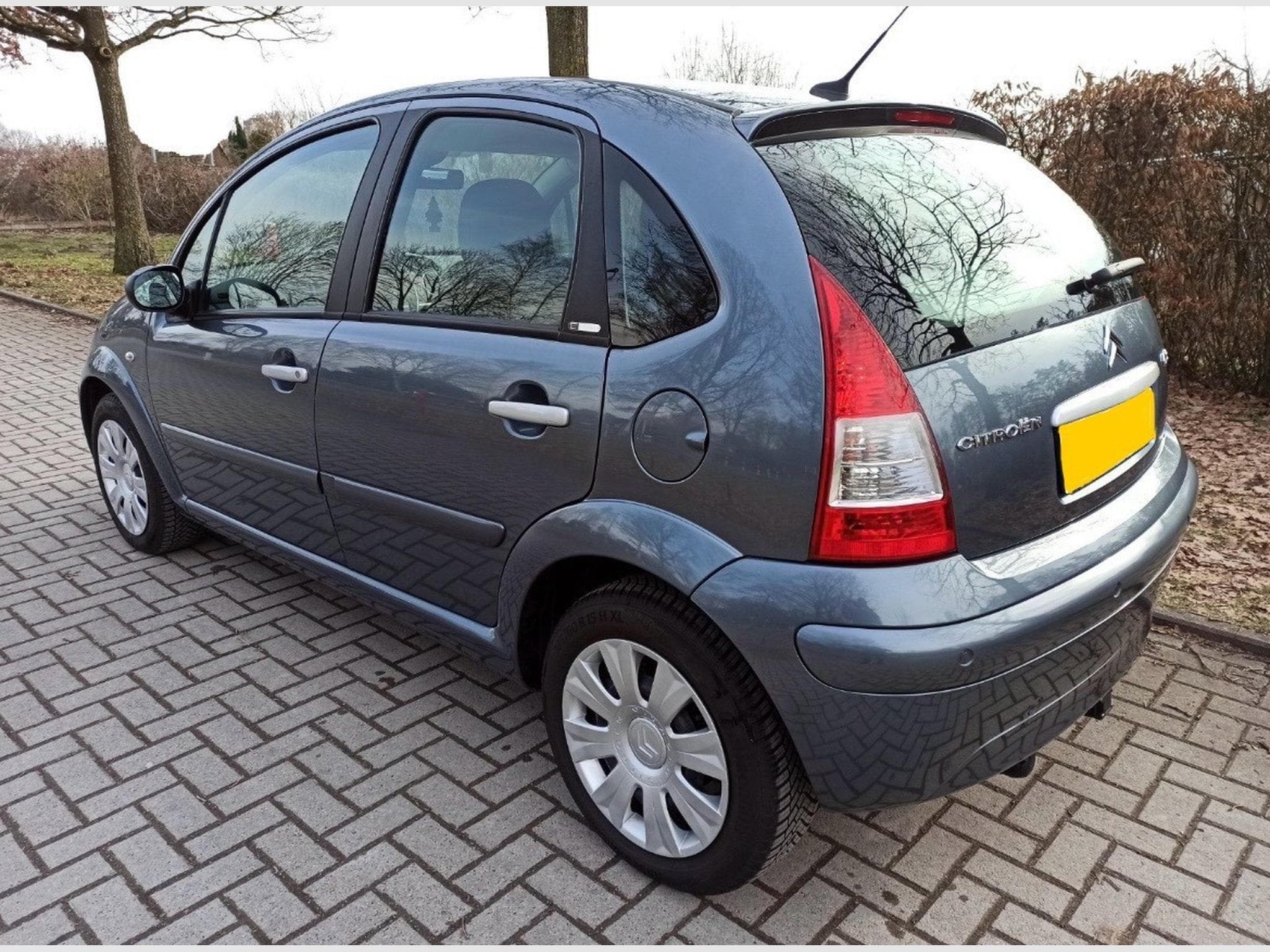 Citroën C3 1.4 Exclusive (2006) - Photo 3