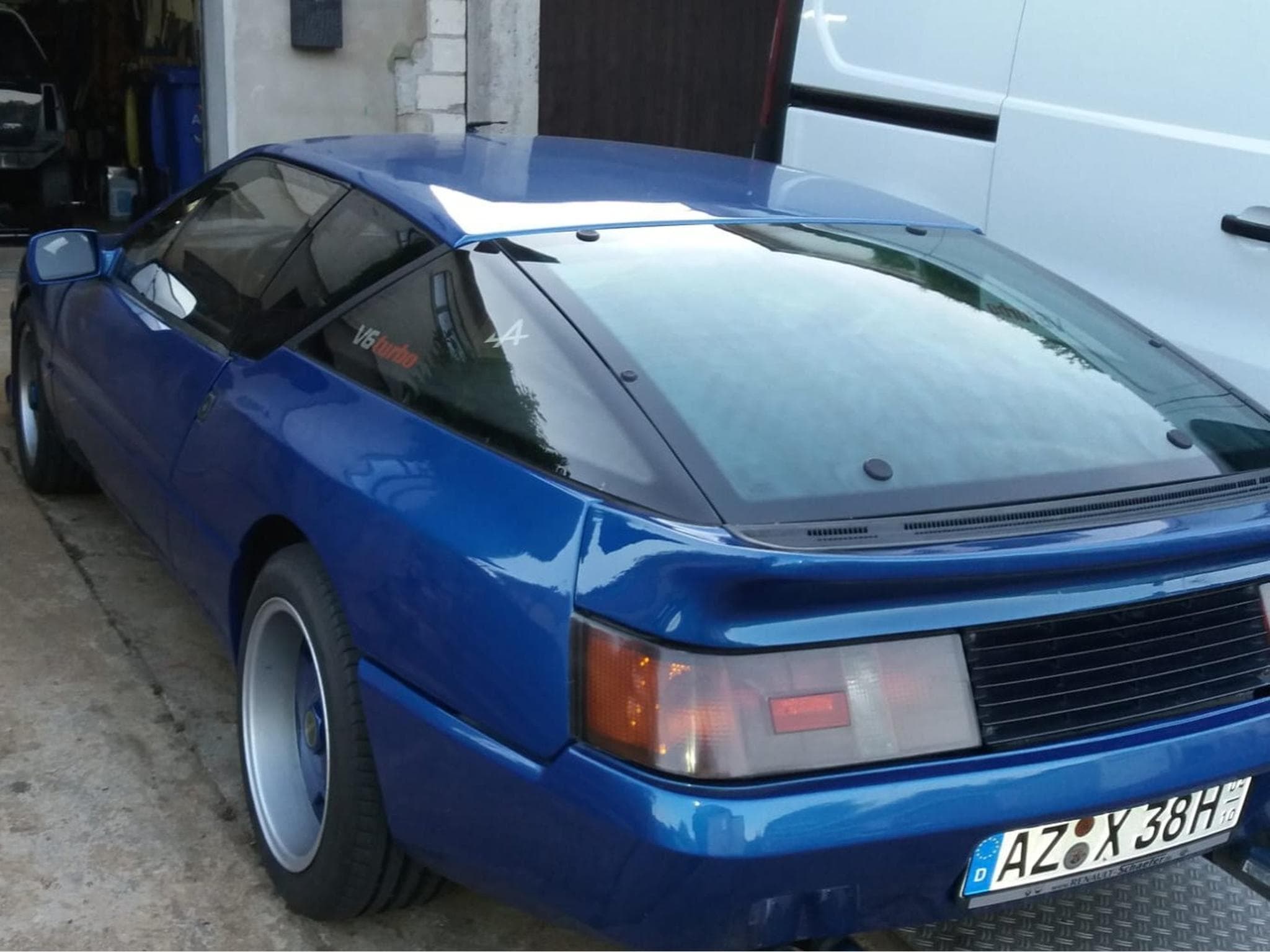 Alpine V6 Turbo Oldtimer (1989) - Photo 1